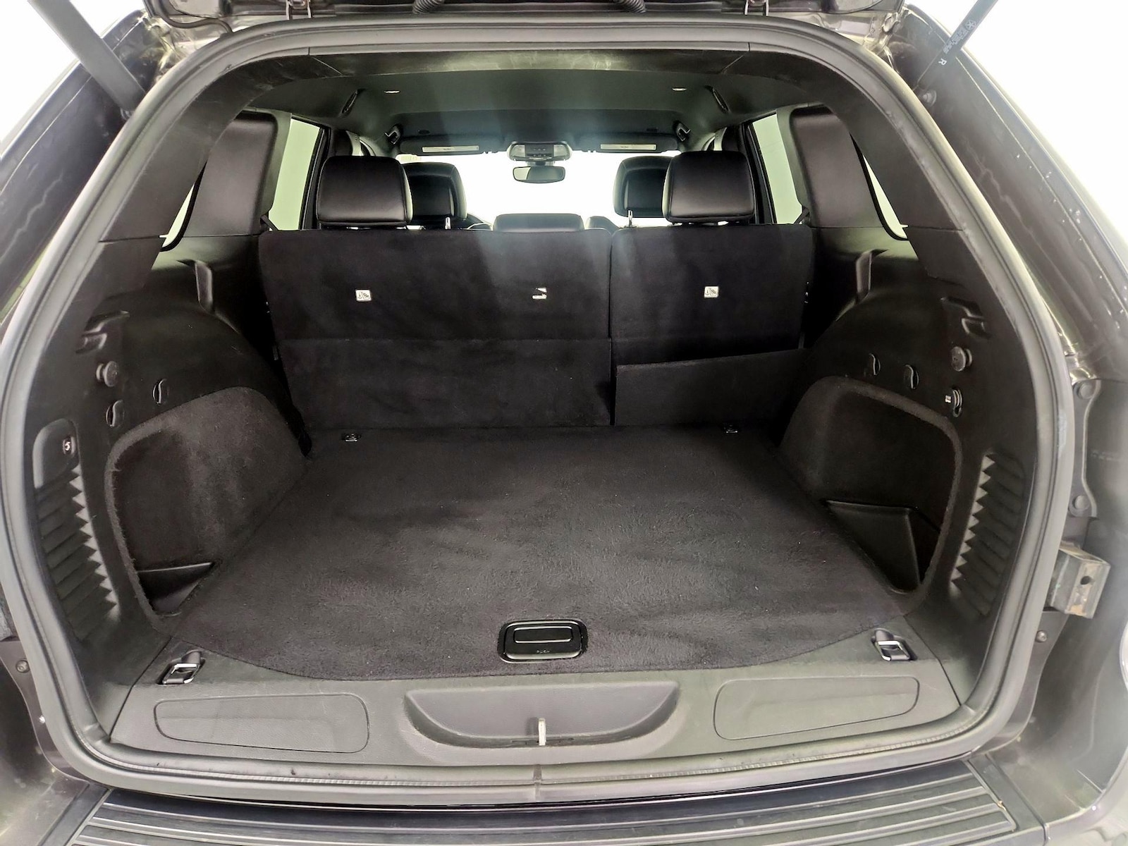 2020 Jeep Grand Cherokee Altitude - Photo 22