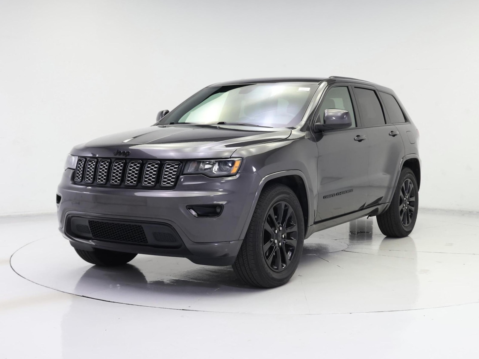 2020 Jeep Grand Cherokee Altitude - Photo 5