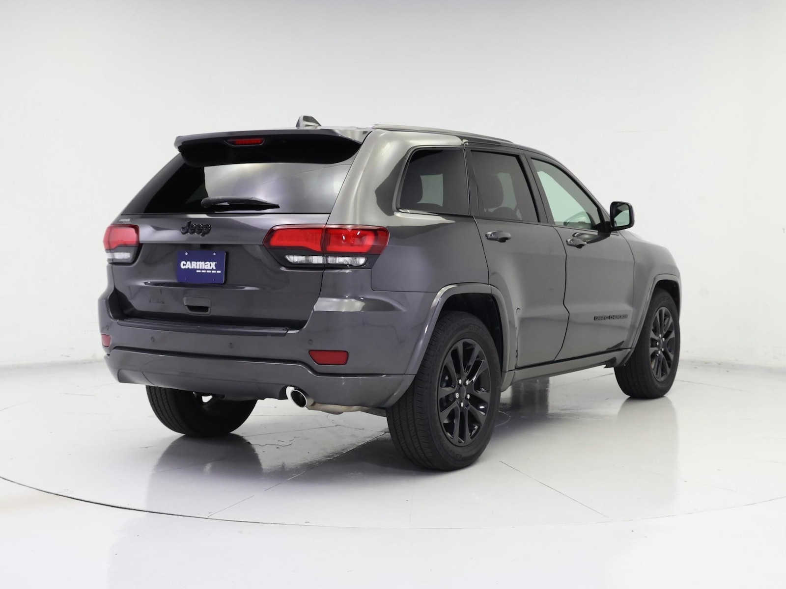 2020 Jeep Grand Cherokee Altitude - Photo 9