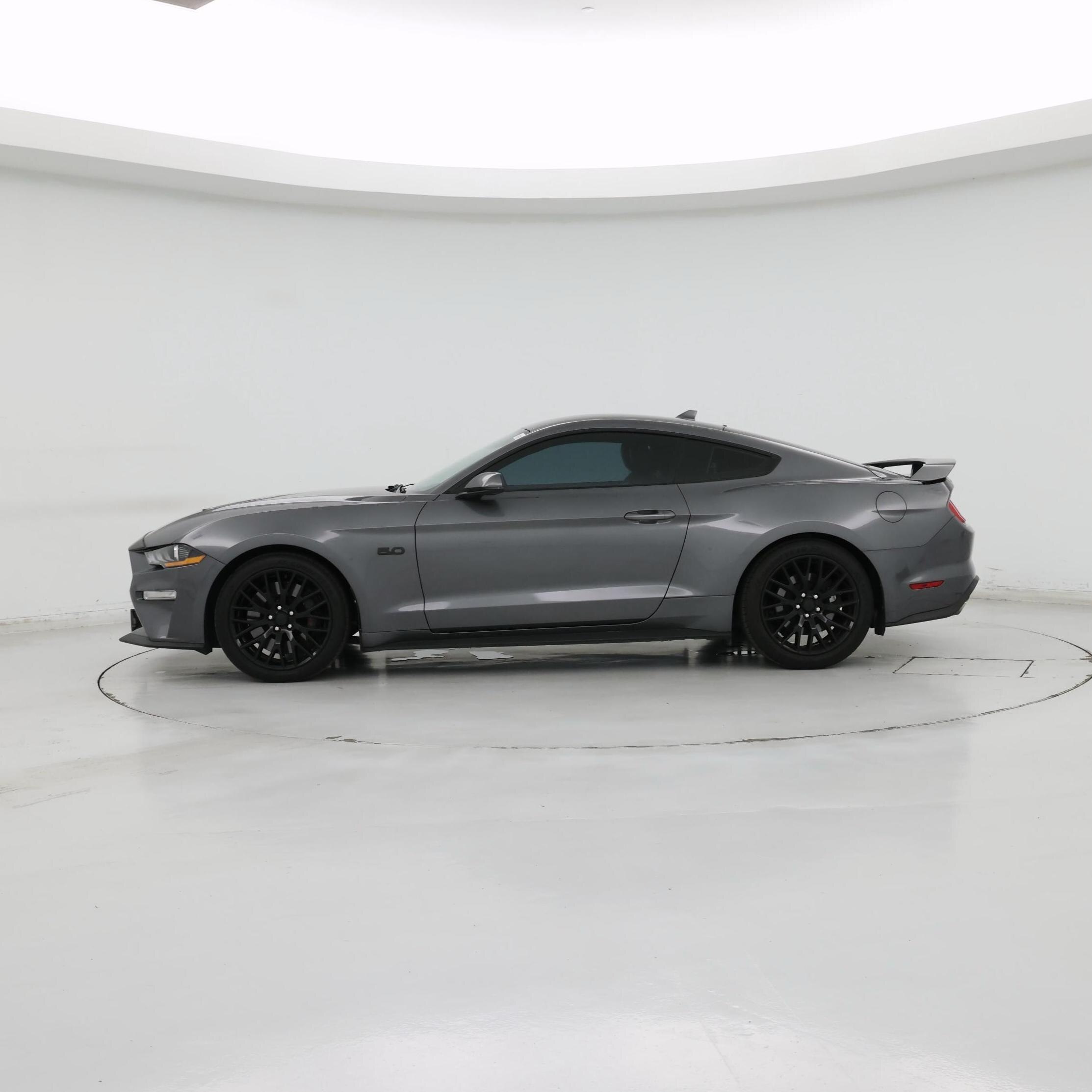 Thumbnail: 2021 Ford Mustang - 3