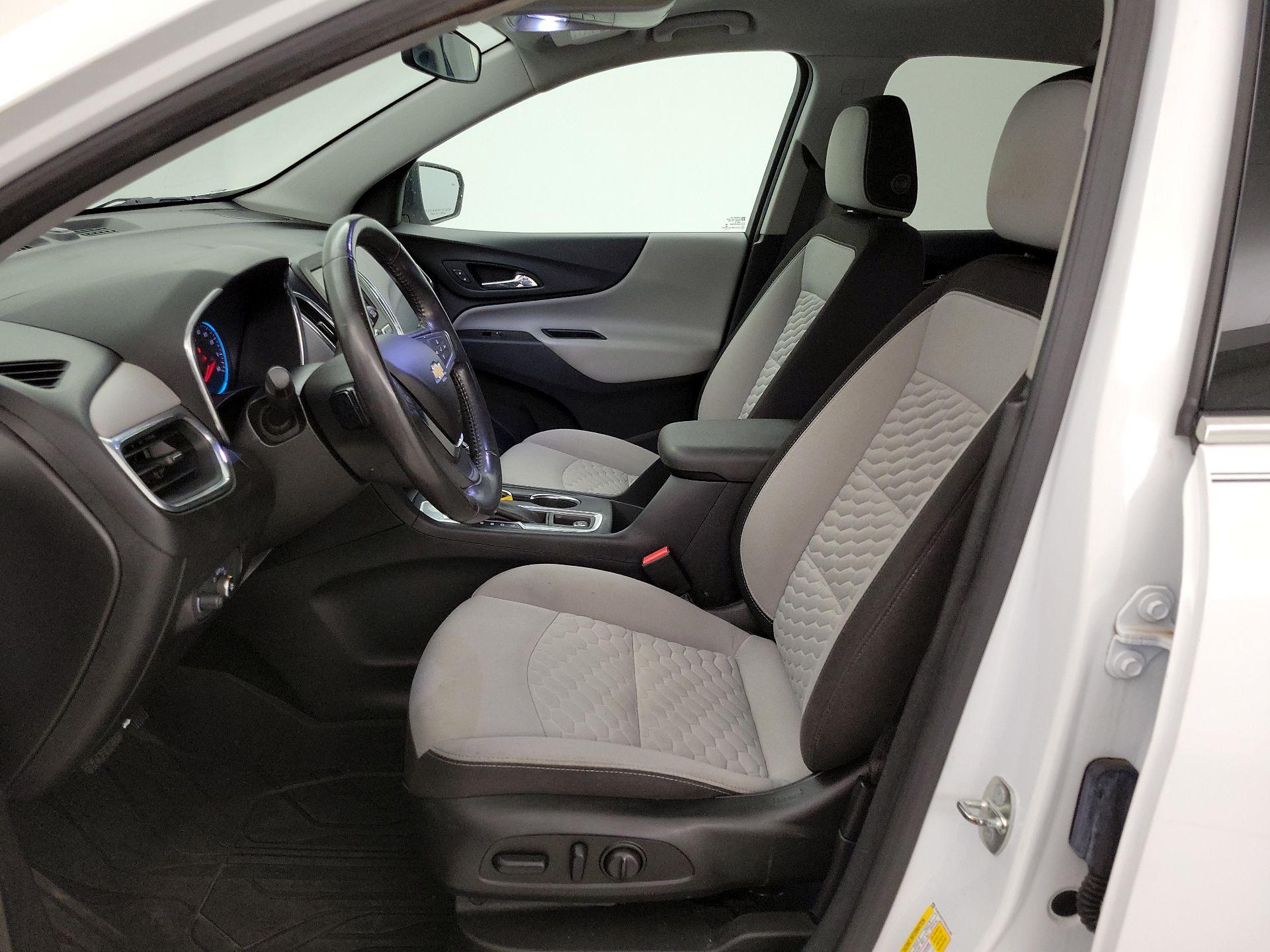 Thumbnail: 2019 Chevrolet Equinox - 11
