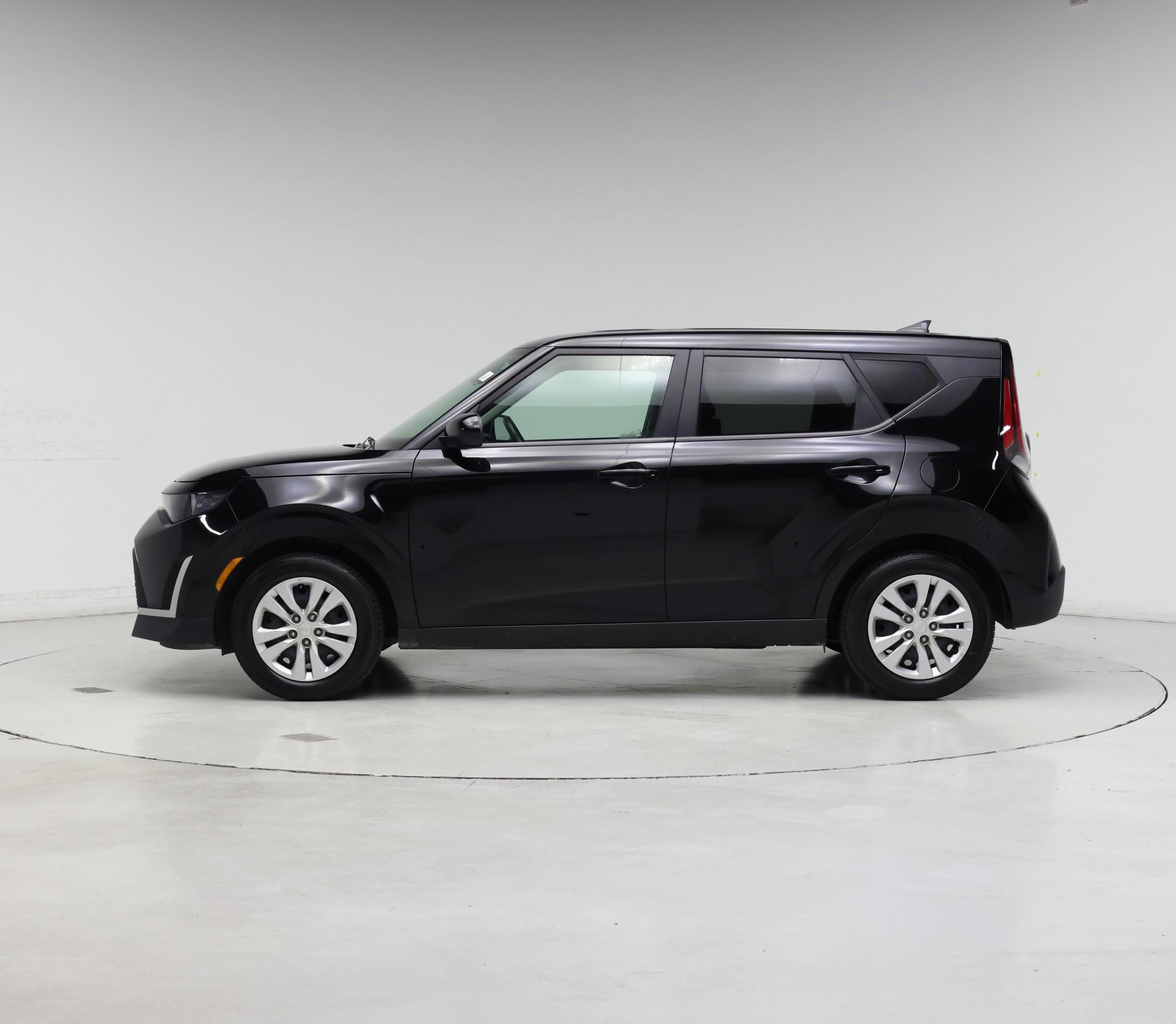 Thumbnail: 2024 Kia Soul - 3