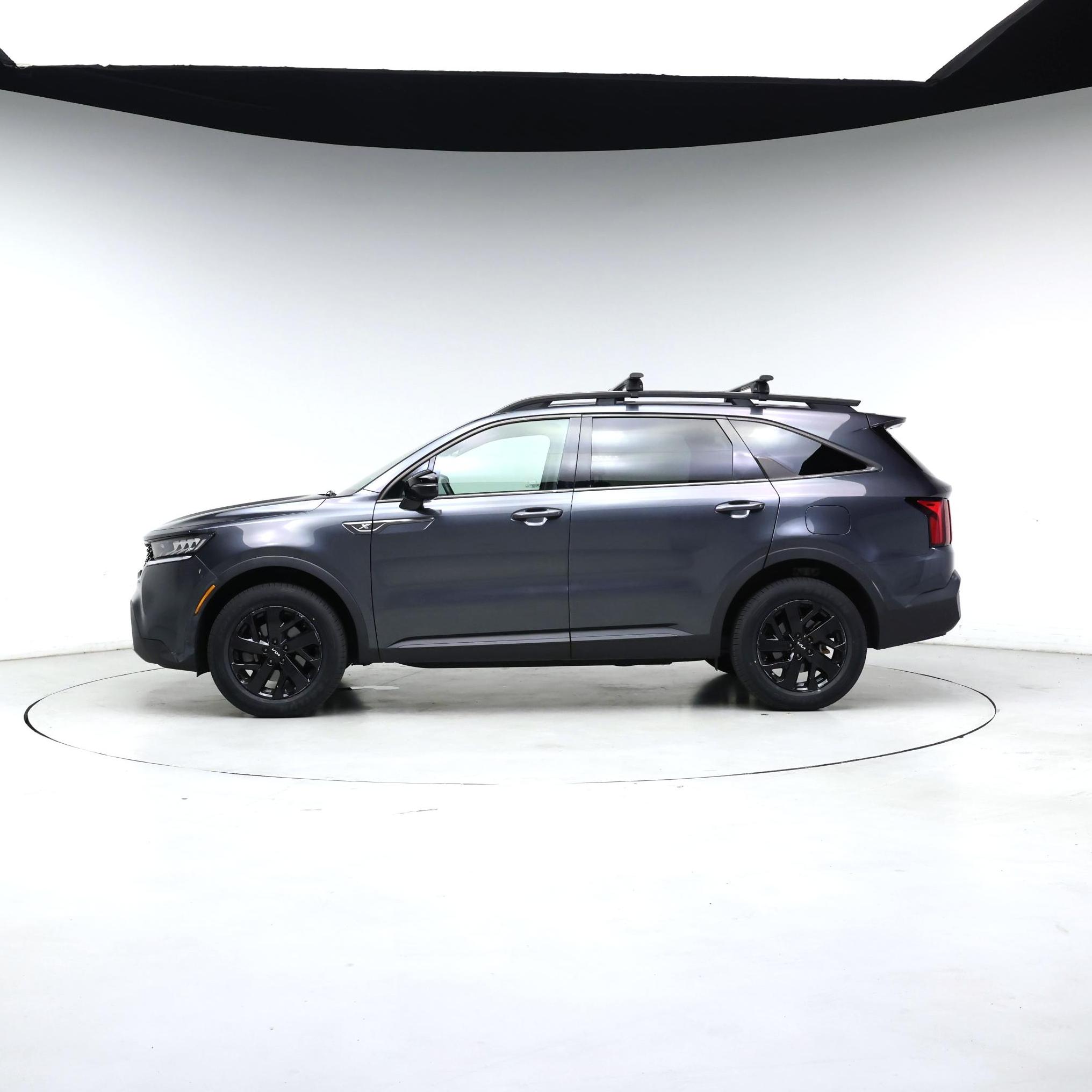 Thumbnail: 2022 Kia Sorento - 3