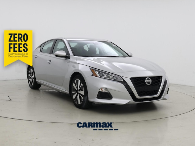 Silver 2021 Nissan Altima Sedan Front-Wheel Drive Automatic