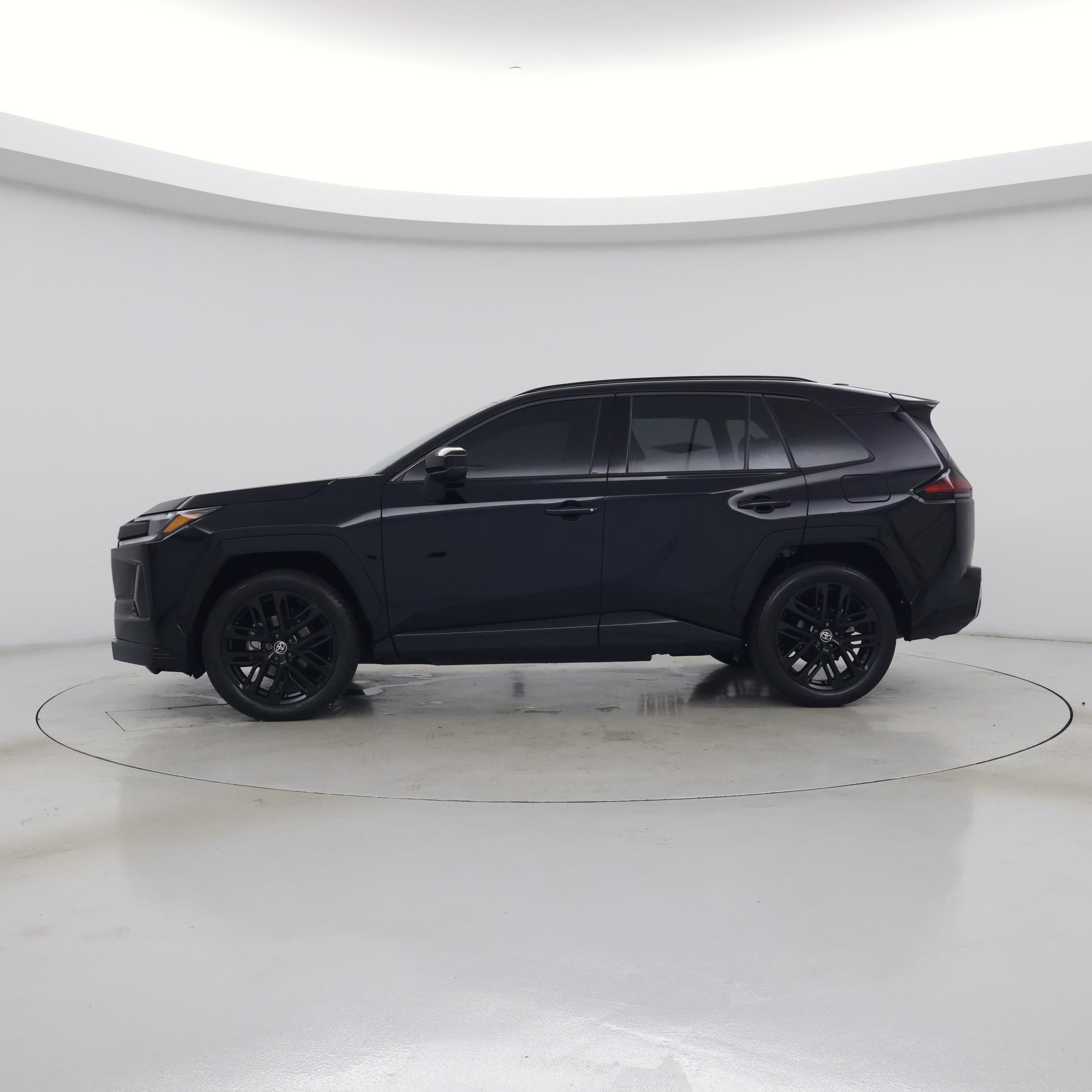 Thumbnail: 2026 Toyota RAV4 - 3