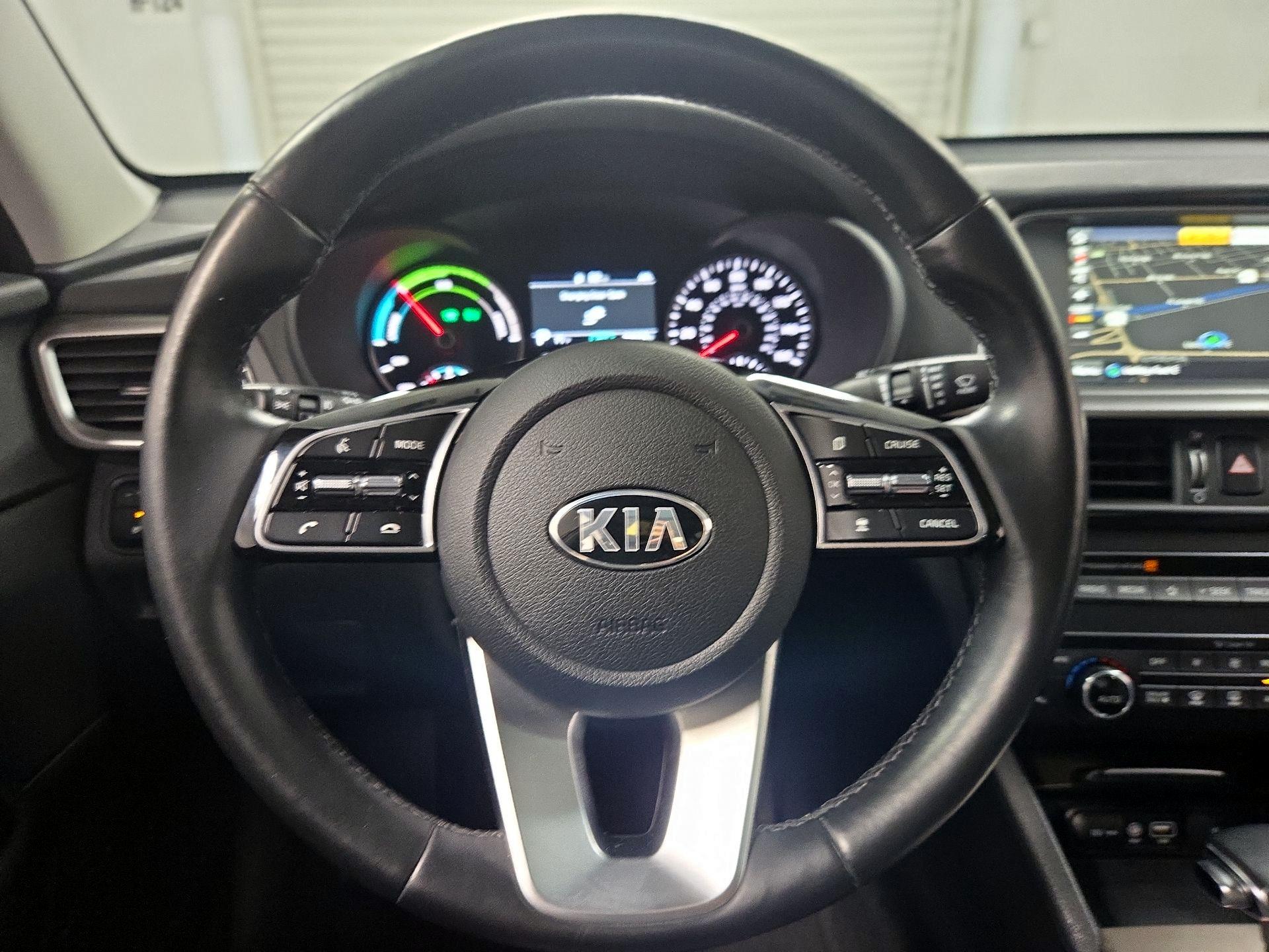 Thumbnail: 2020 Kia Optima - 10
