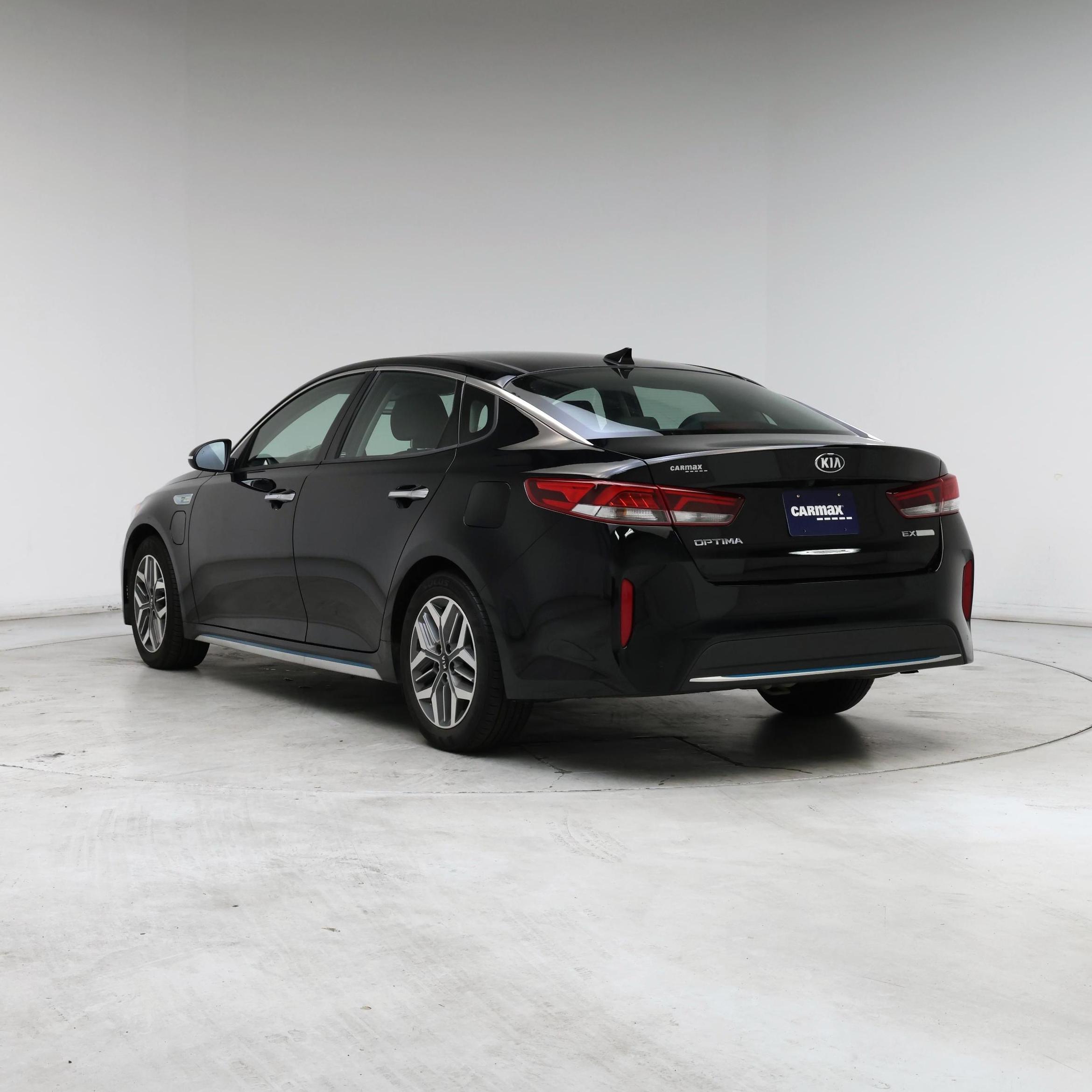 Thumbnail: 2020 Kia Optima - 2