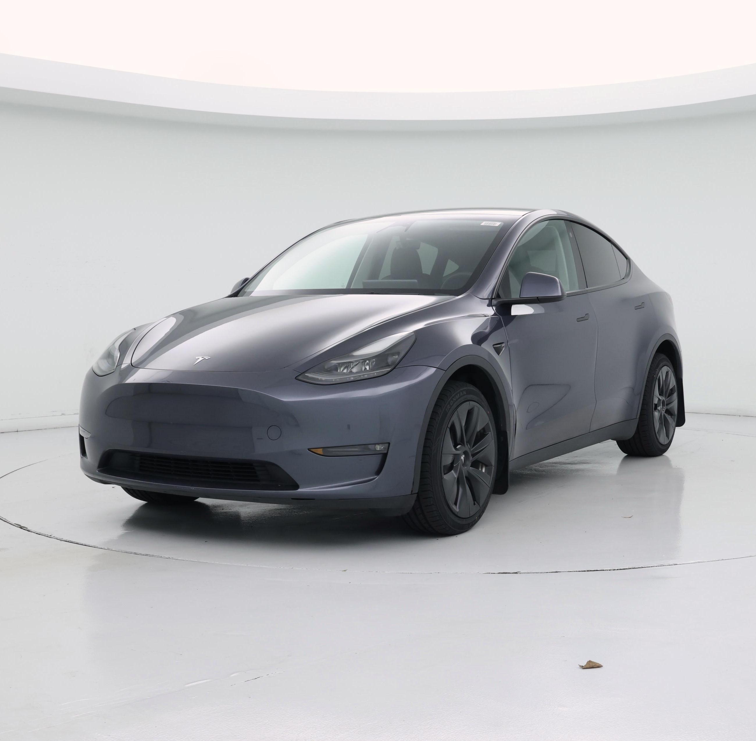 Thumbnail: 2023 Tesla Model Y - 4