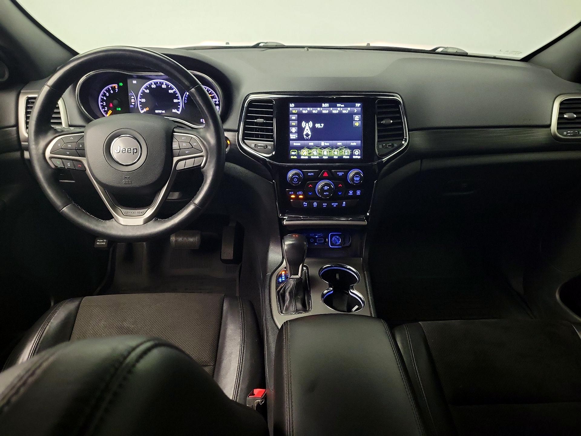 Thumbnail: 2020 Jeep Grand Cherokee - 9
