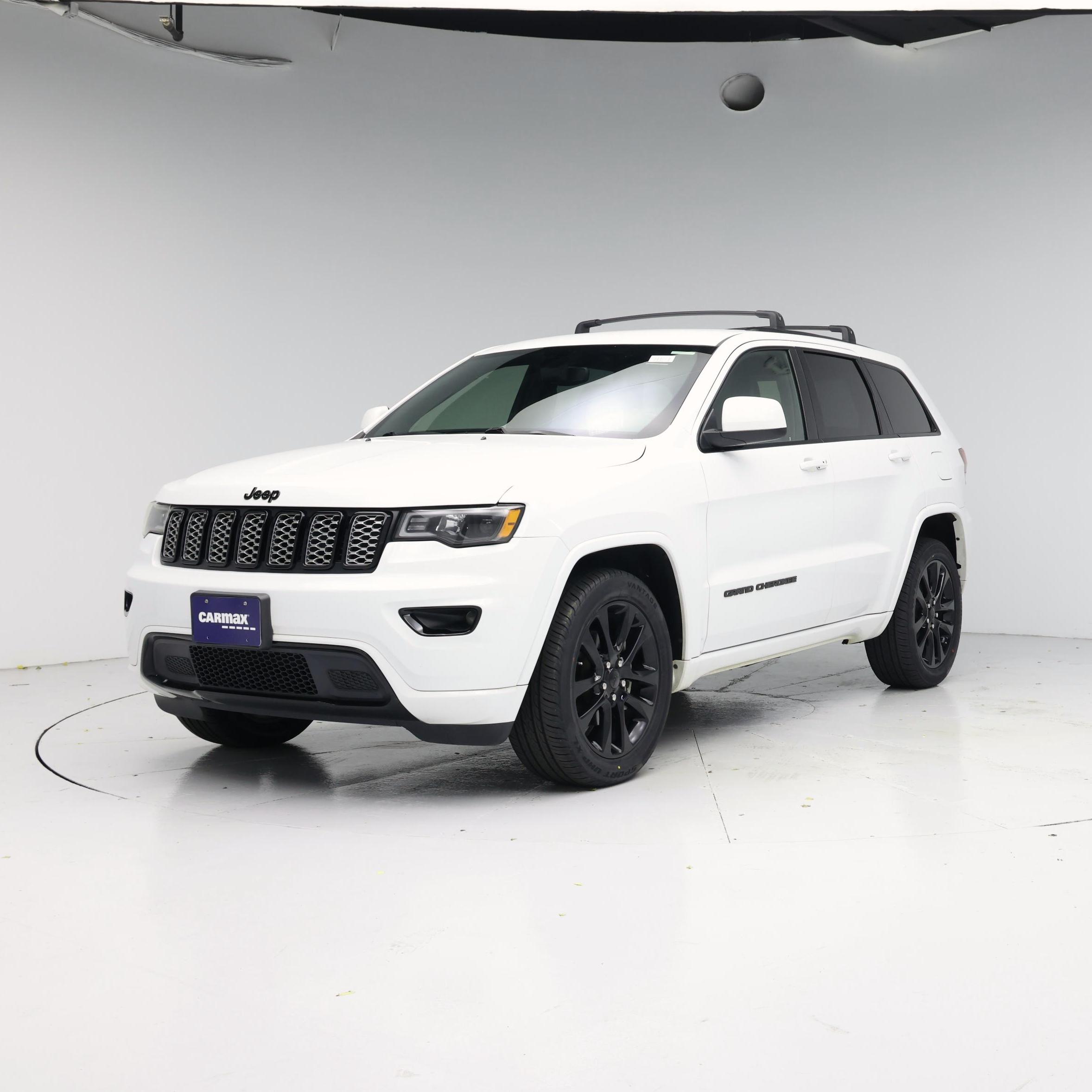 Thumbnail: 2020 Jeep Grand Cherokee - 4