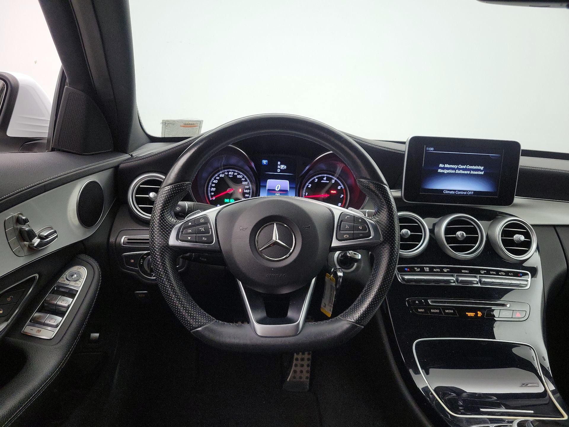Thumbnail: 2015 Mercedes-Benz C-Class - 10