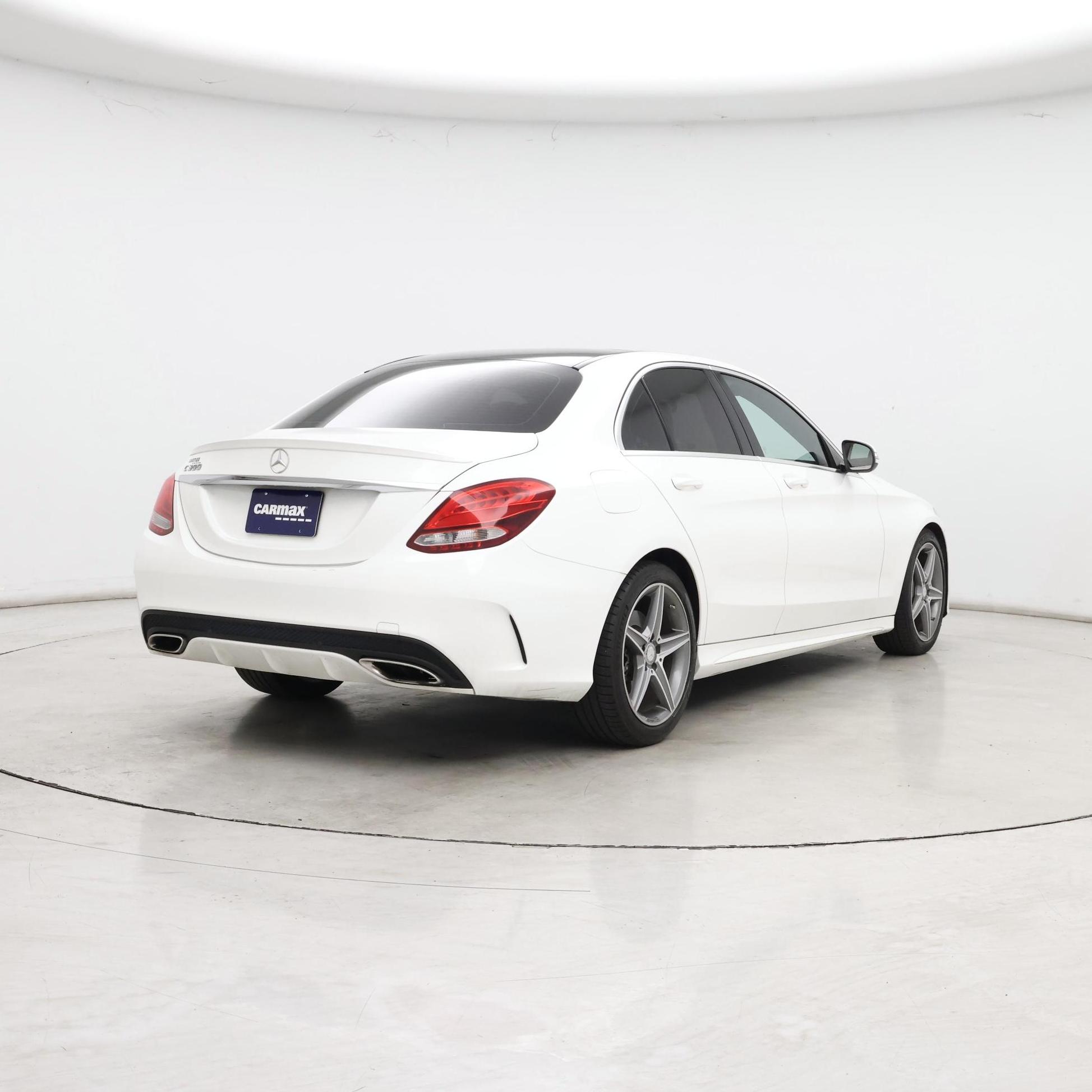 Thumbnail: 2015 Mercedes-Benz C-Class - 8