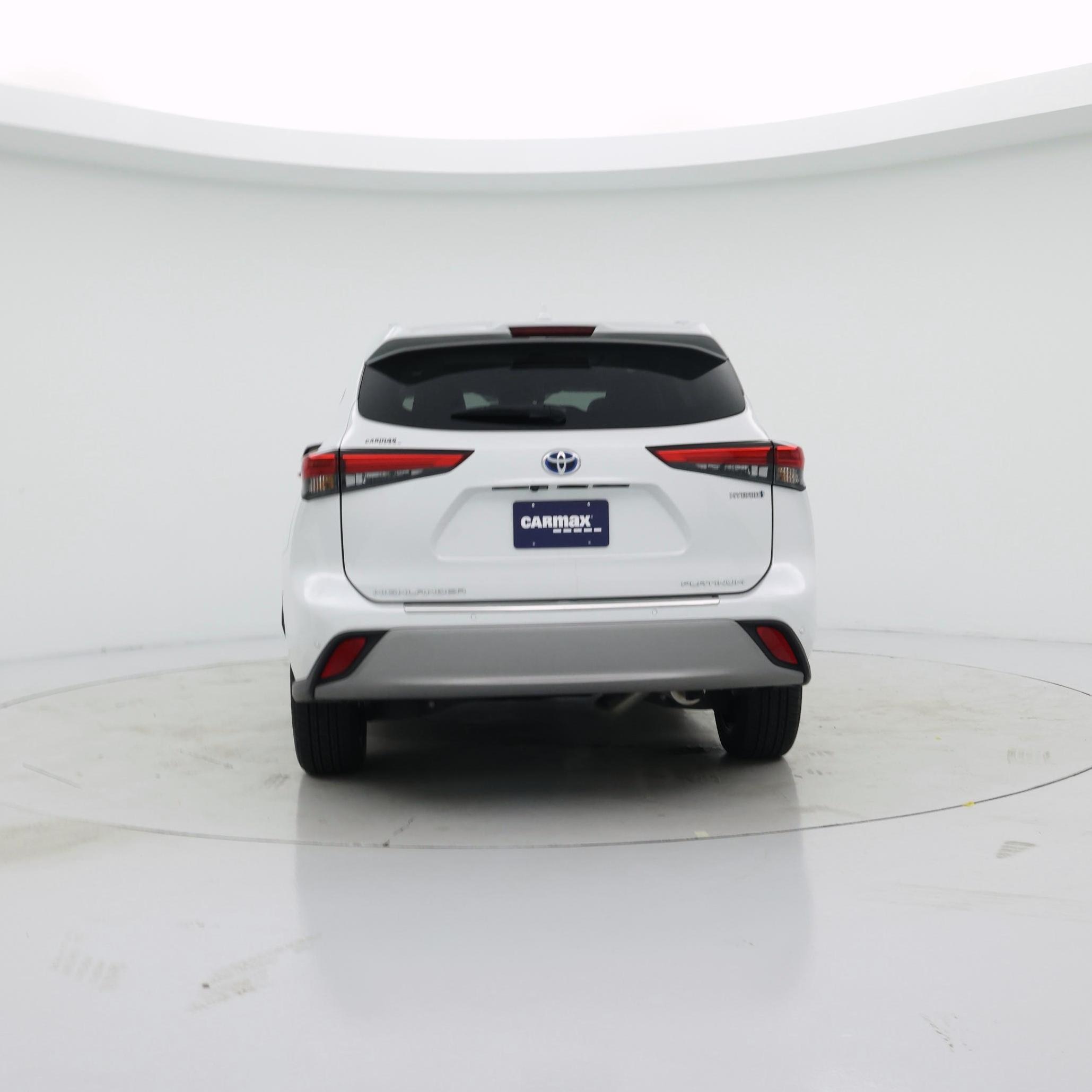 Thumbnail: 2022 Toyota Highlander - 6