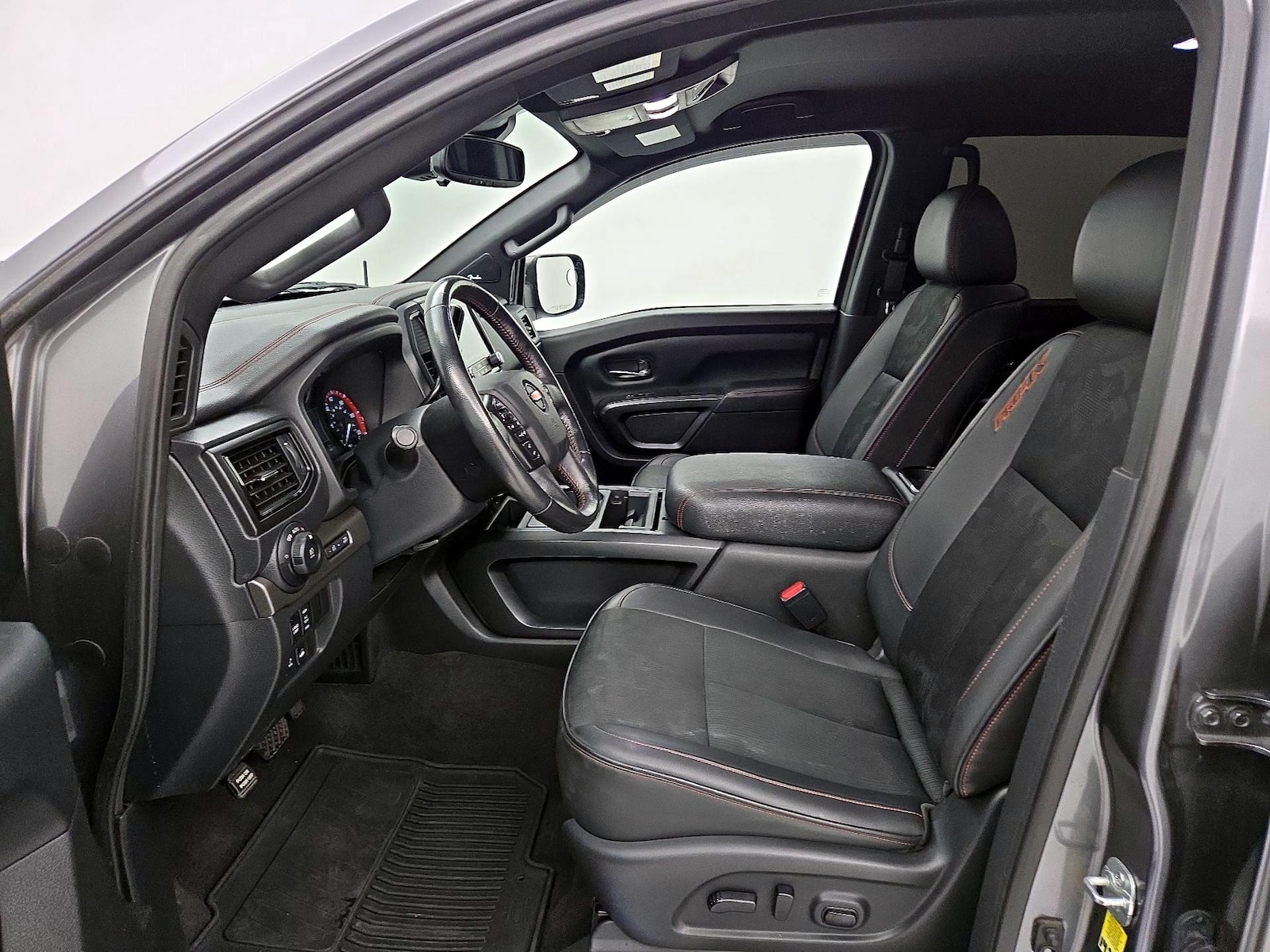 Power Seat(s) & Side Airbags