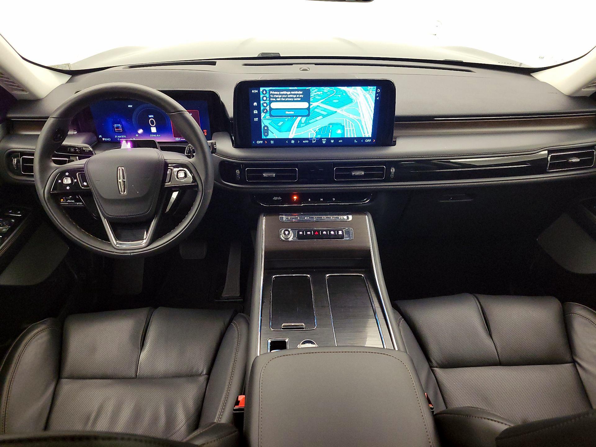 Thumbnail: 2026 Lincoln Aviator - 9