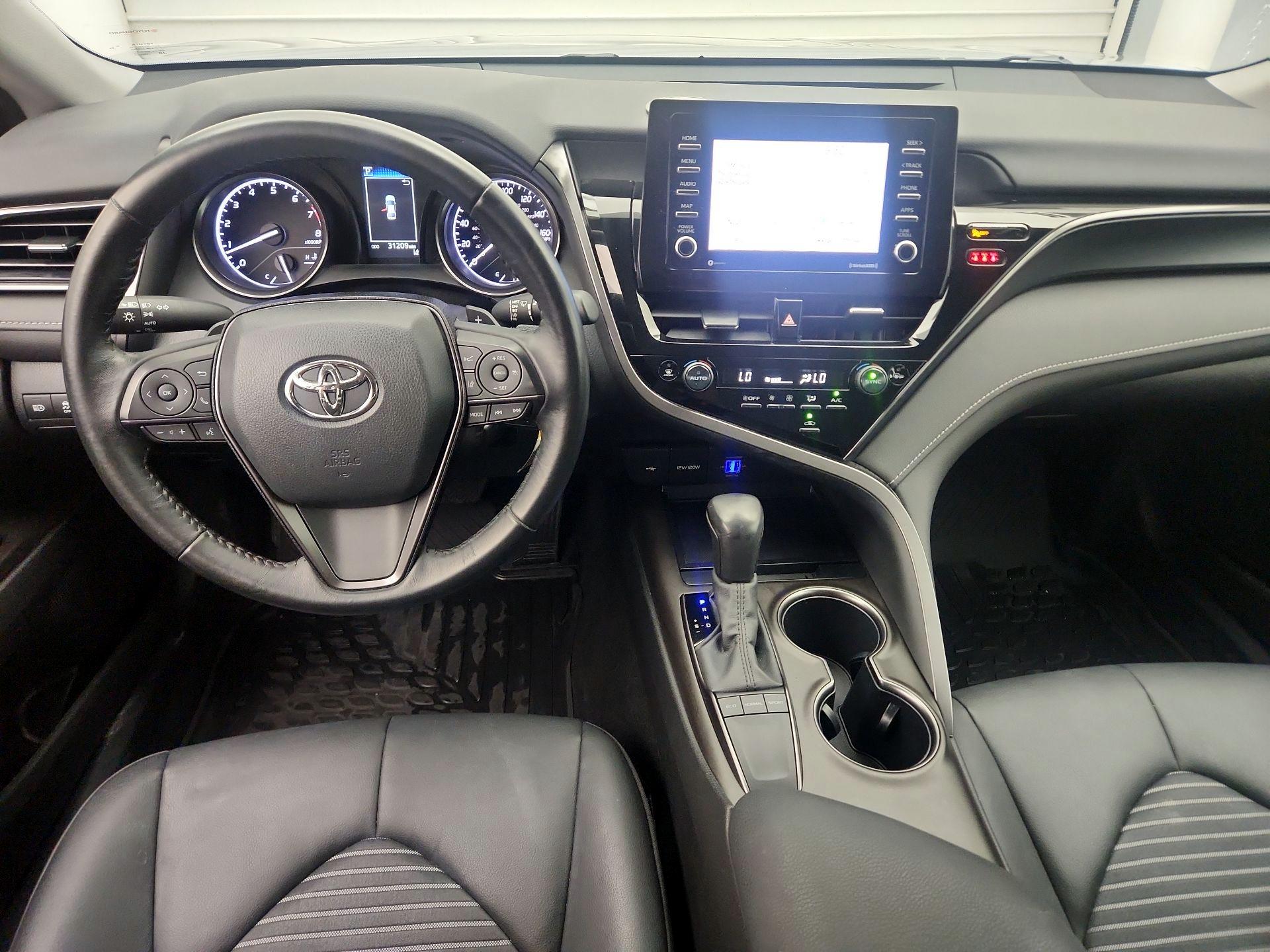 Thumbnail: 2022 Toyota Camry - 9