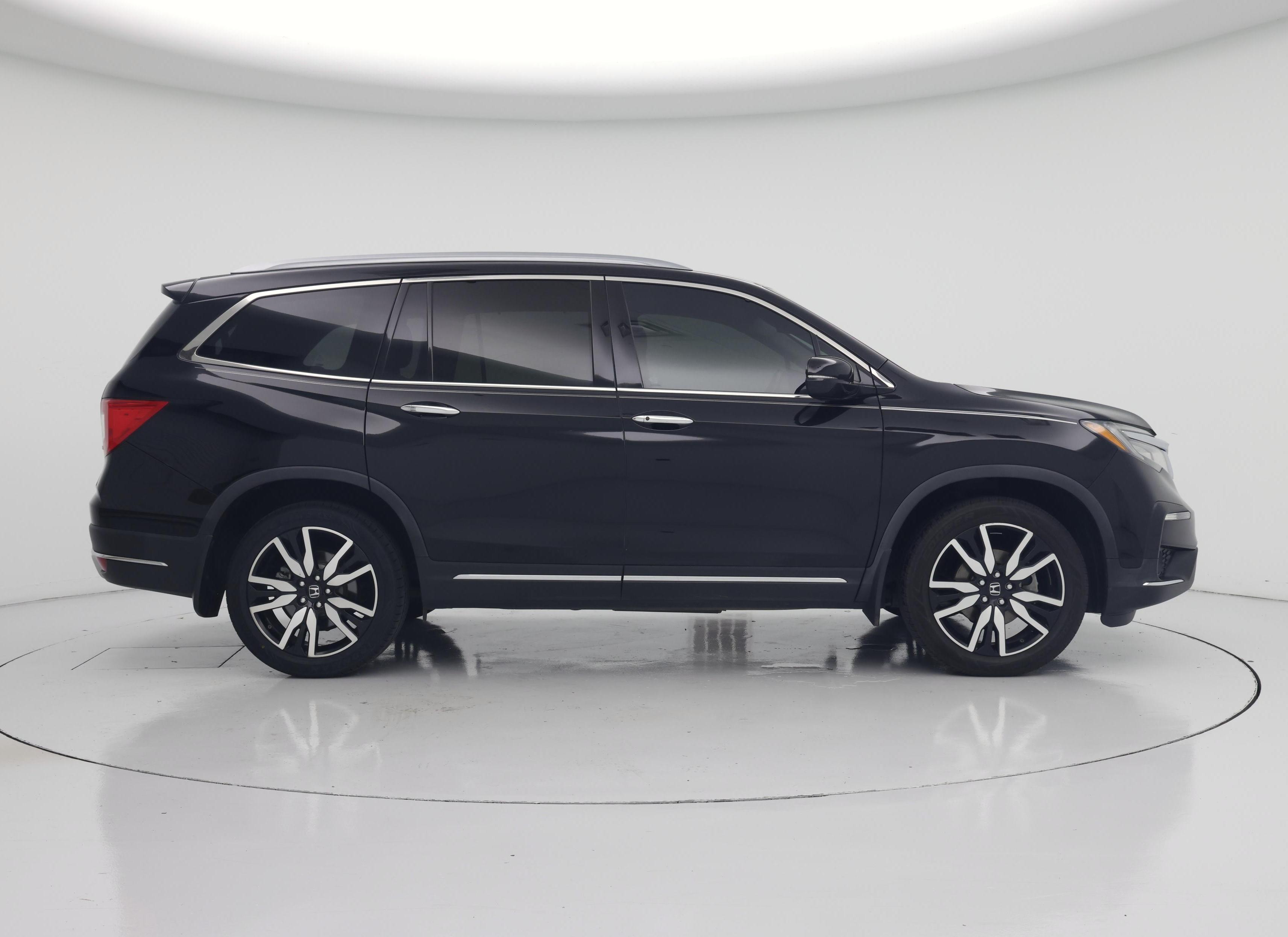 Thumbnail: 2019 Honda Pilot - 7