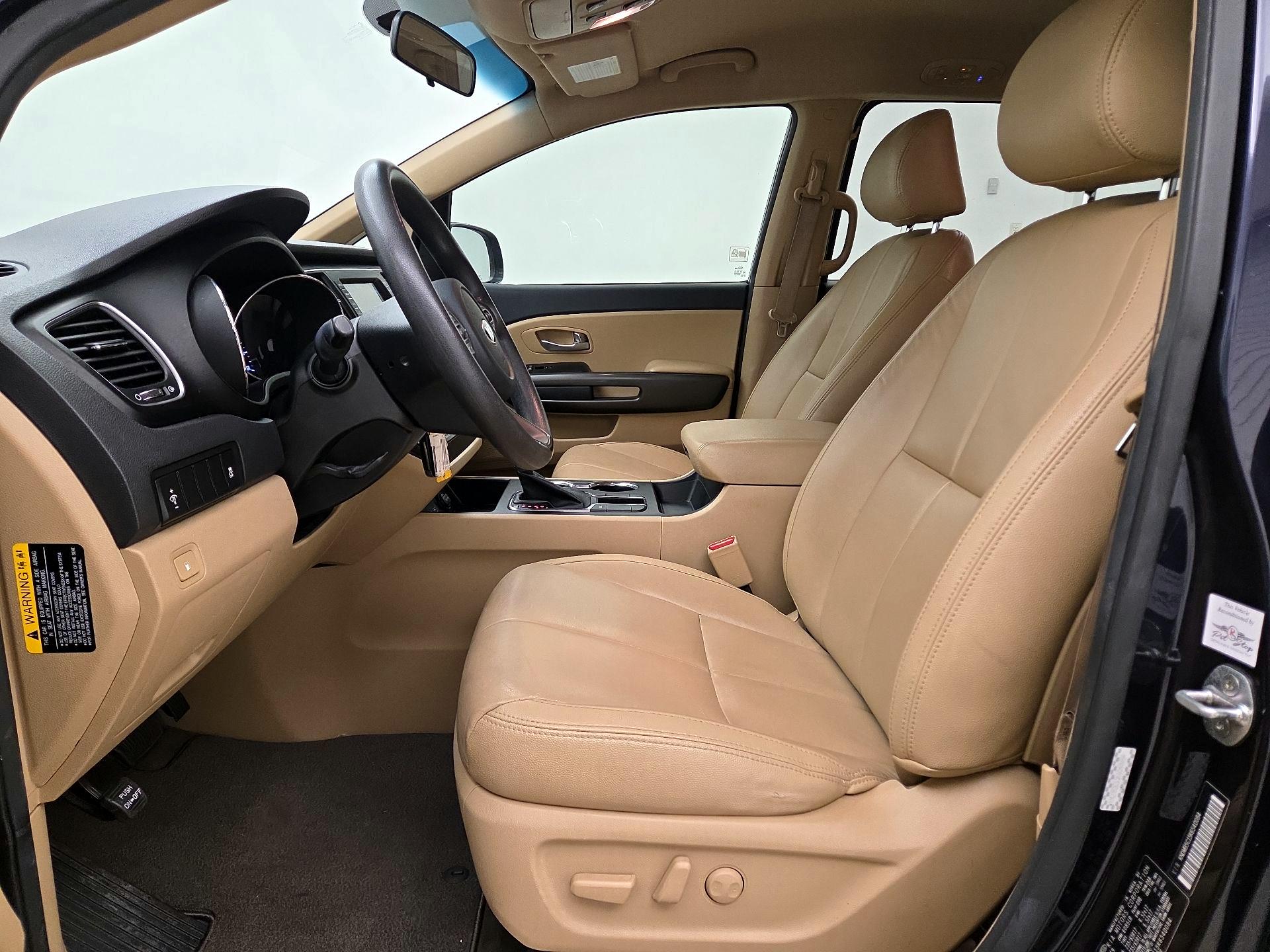Thumbnail: 2019 Kia Sedona - 11