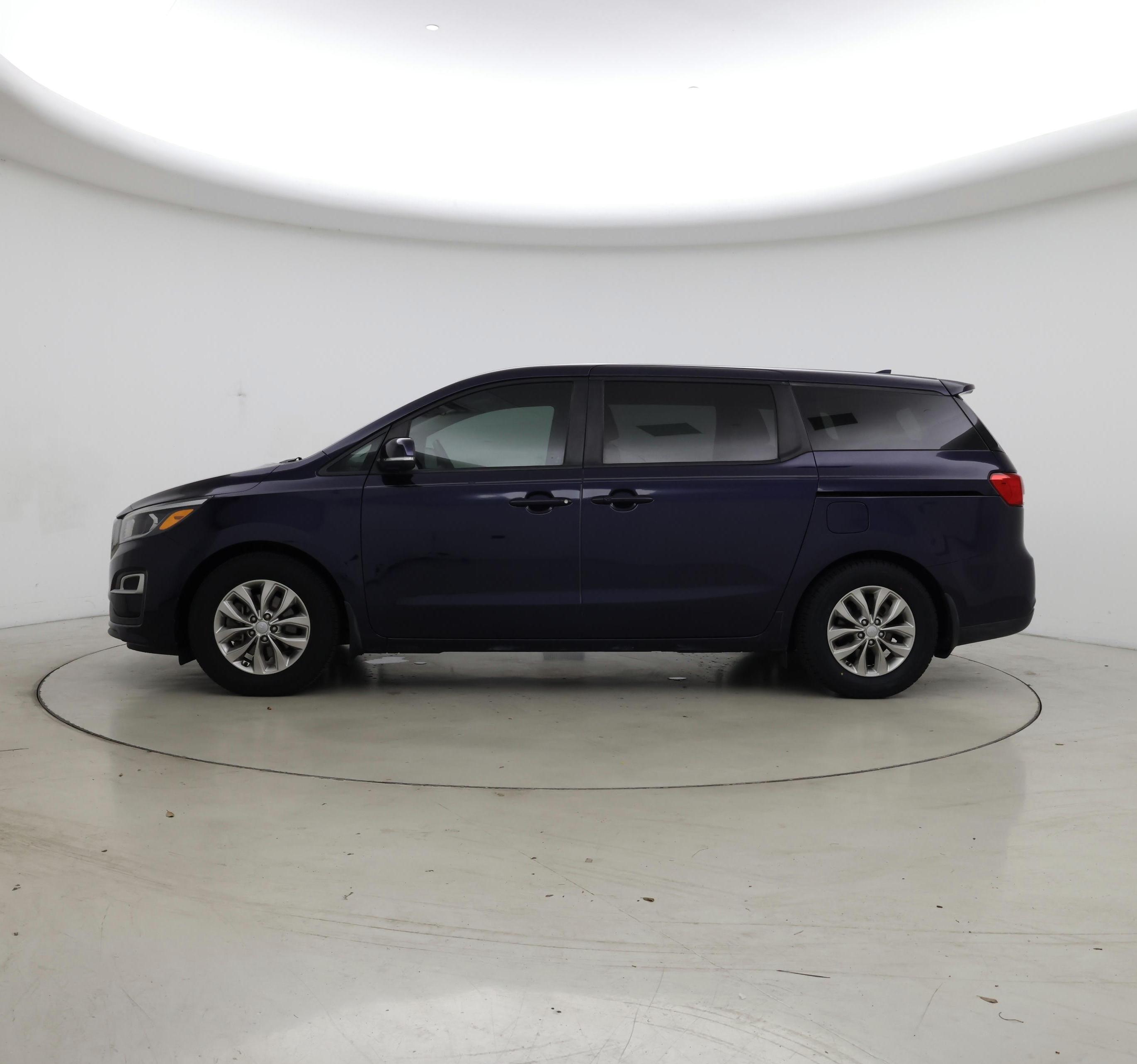 Thumbnail: 2019 Kia Sedona - 3