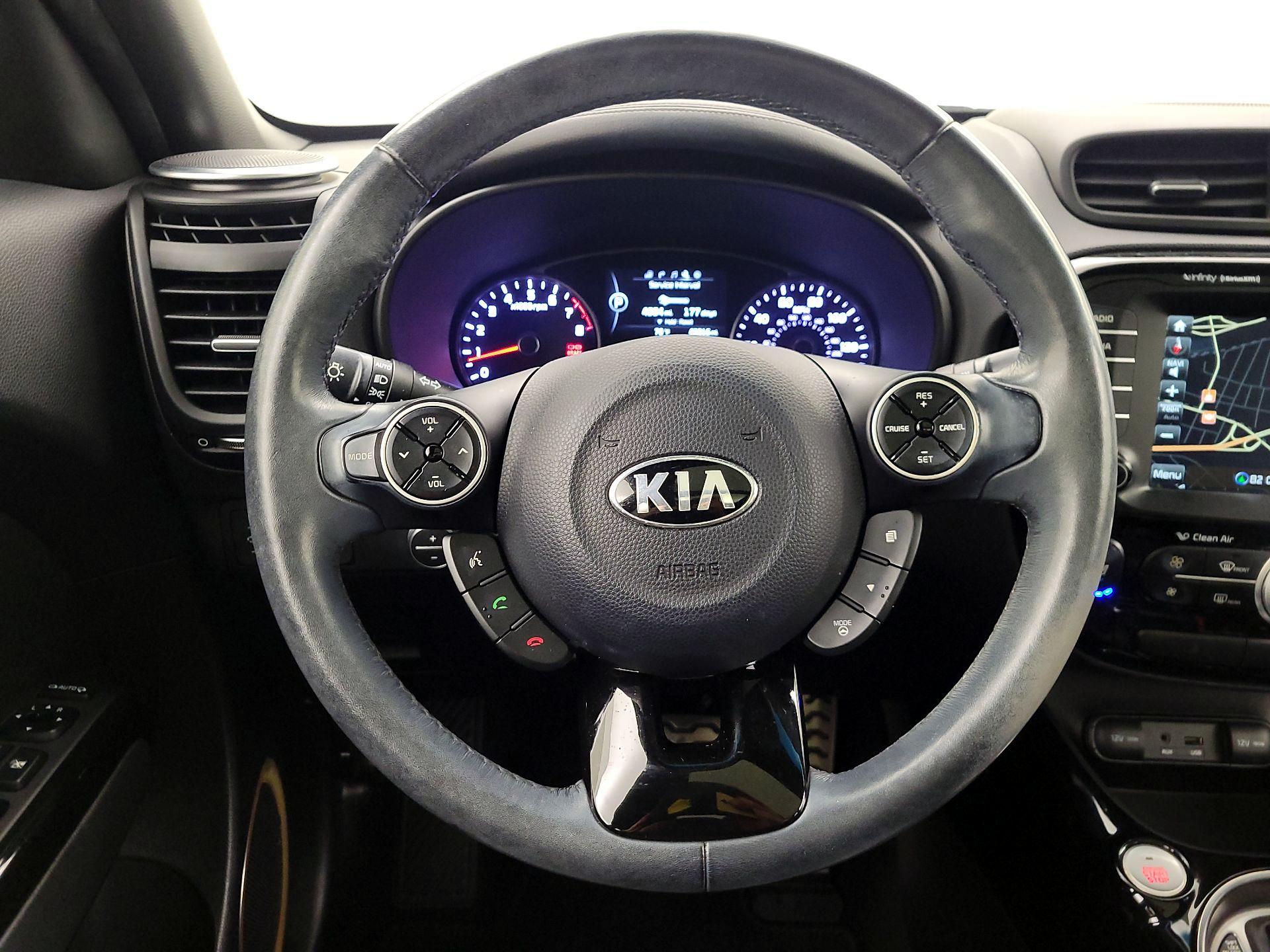 Thumbnail: 2014 Kia Soul - 10