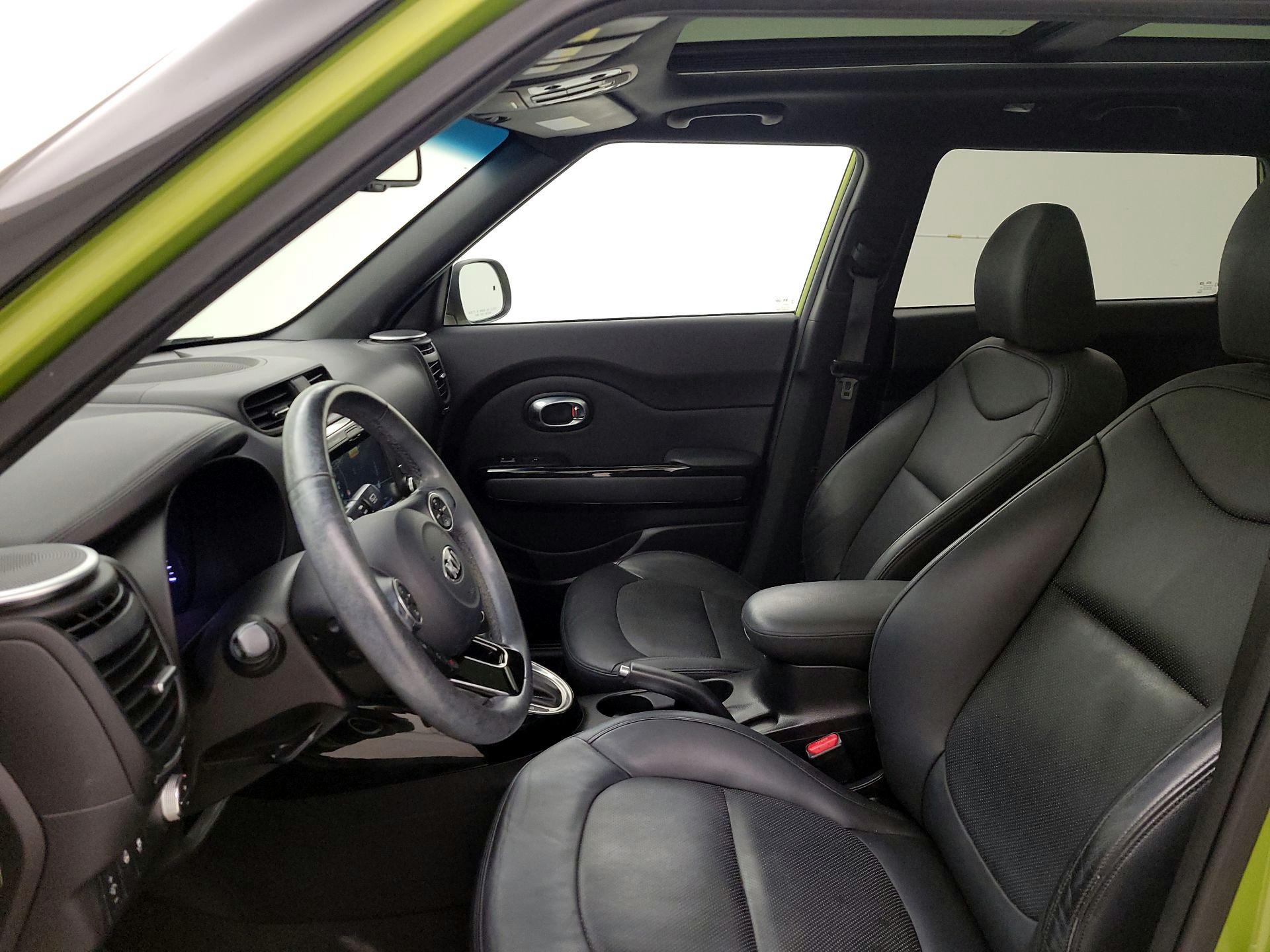 Thumbnail: 2014 Kia Soul - 11
