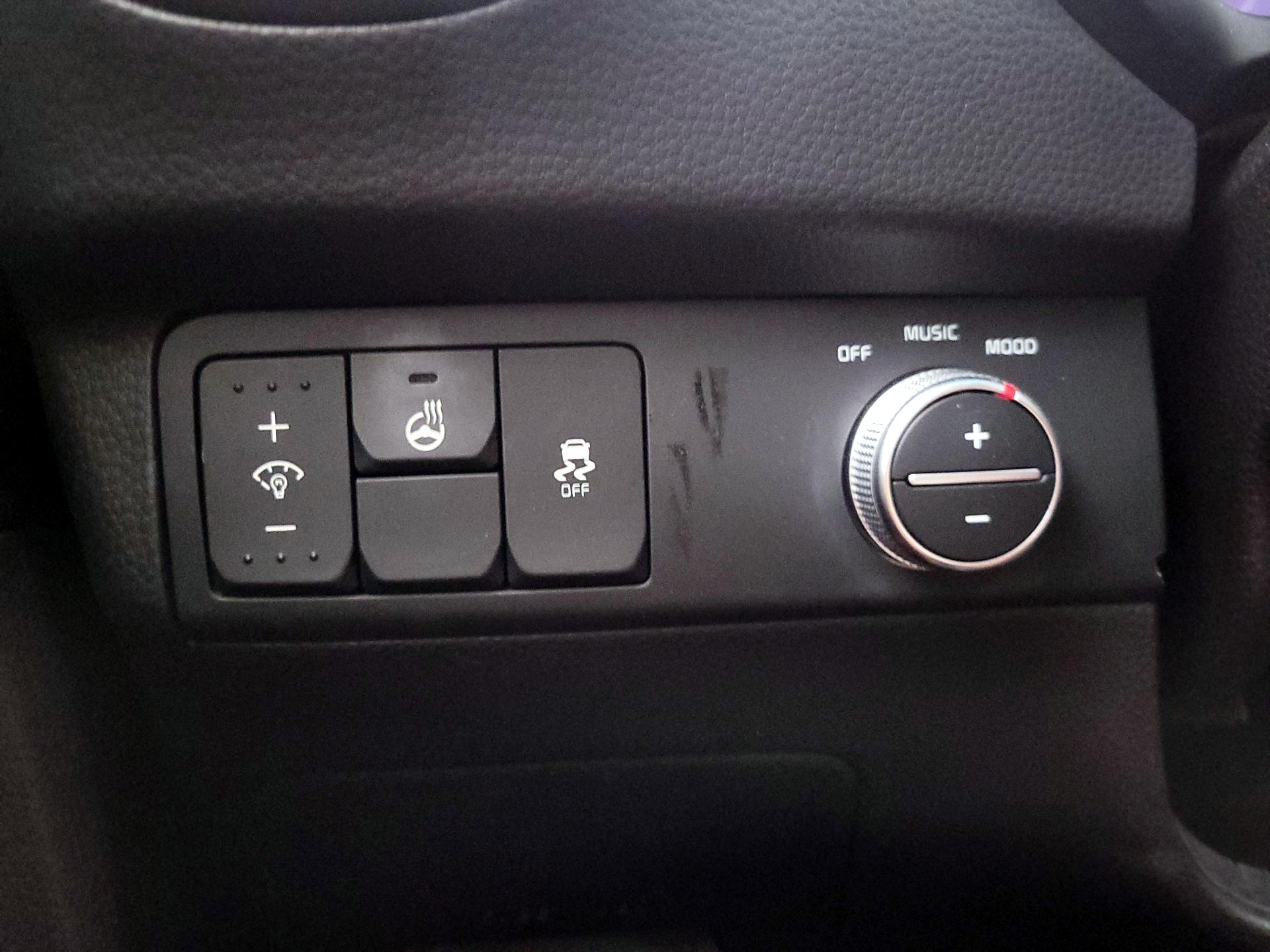 Thumbnail: 2014 Kia Soul - 13