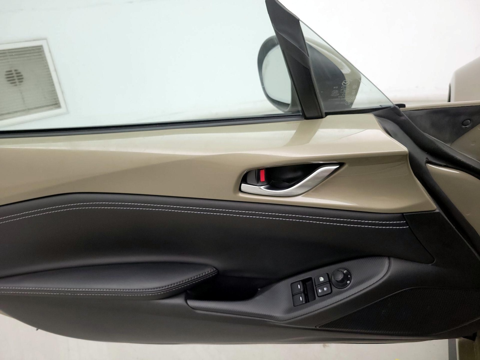 2023 Mazda MX-5 Miata Grand Touring - Photo 13