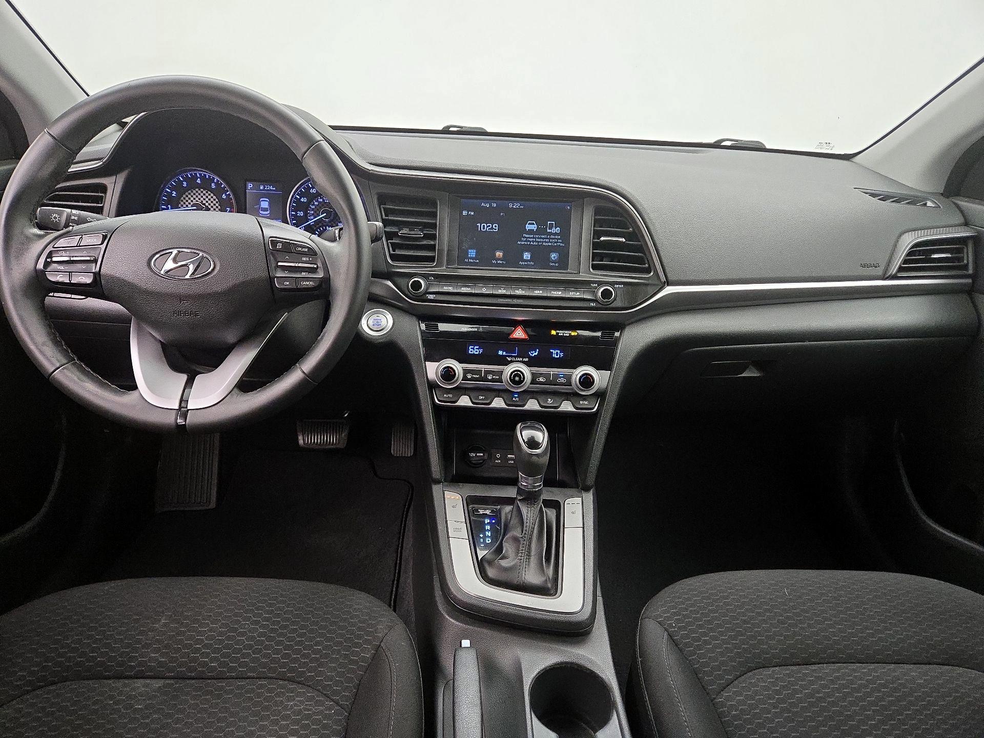 Thumbnail: 2020 Hyundai Elantra - 9