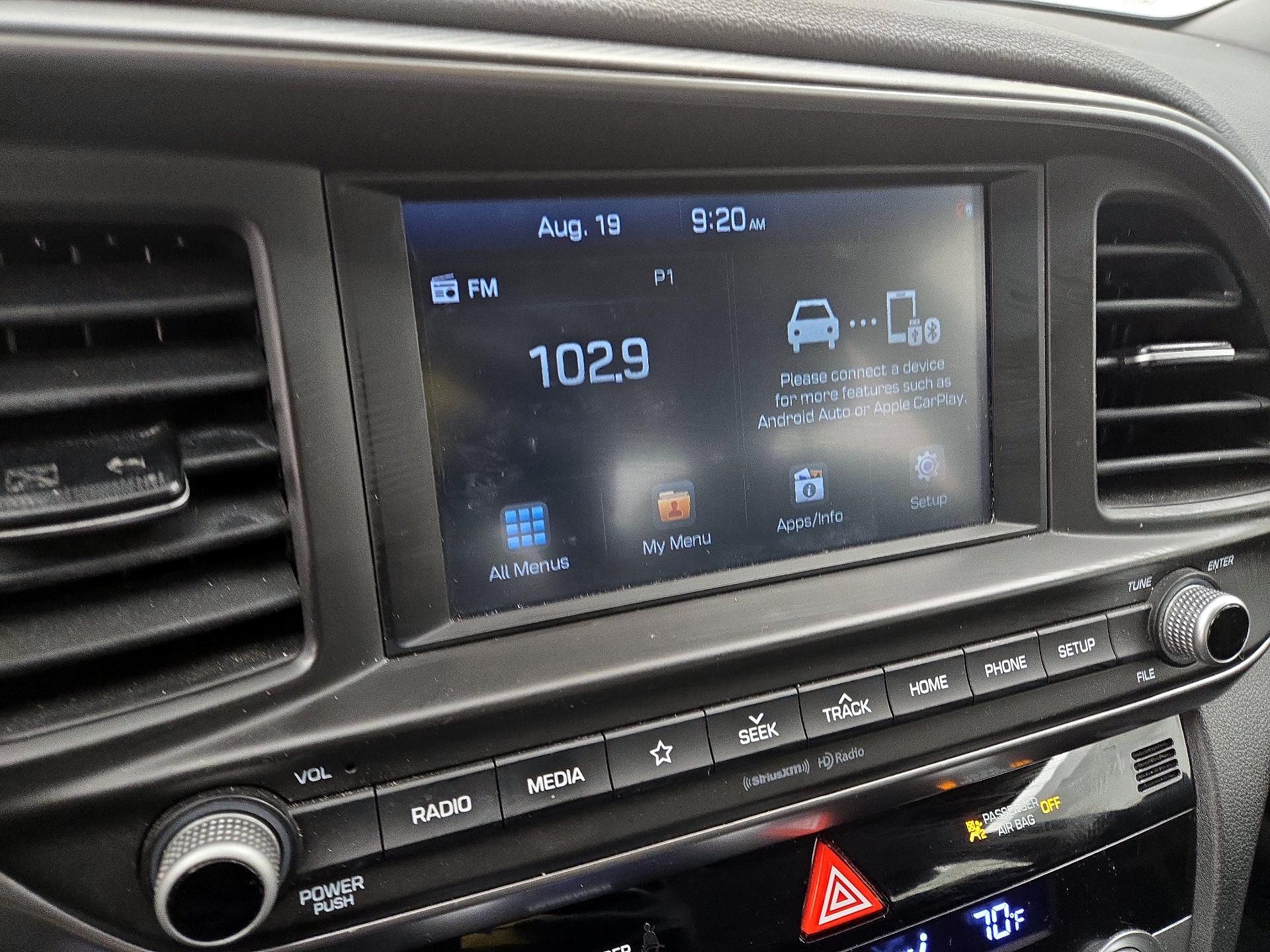 Thumbnail: 2020 Hyundai Elantra - 15