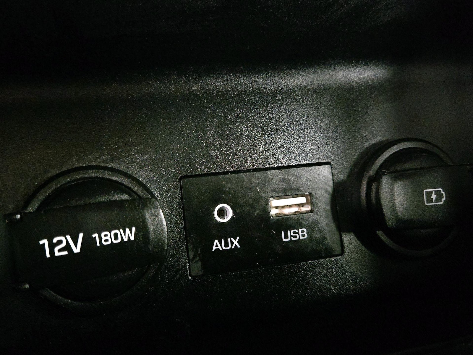 2020 Hyundai Elantra Value Edition - Photo 19