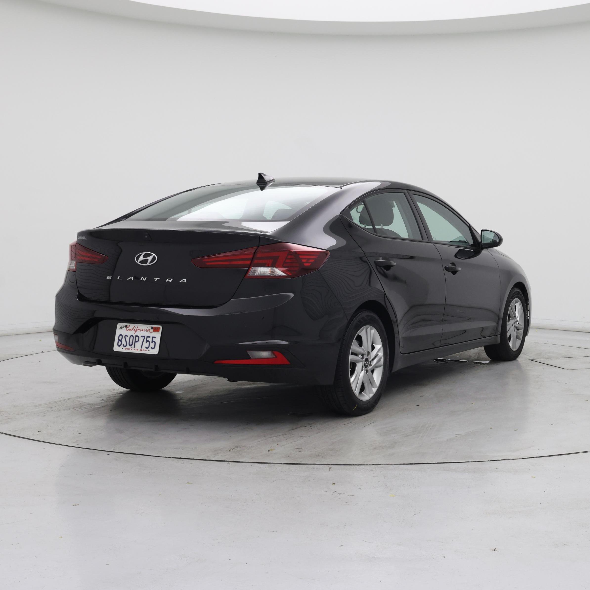 Thumbnail: 2020 Hyundai Elantra - 8