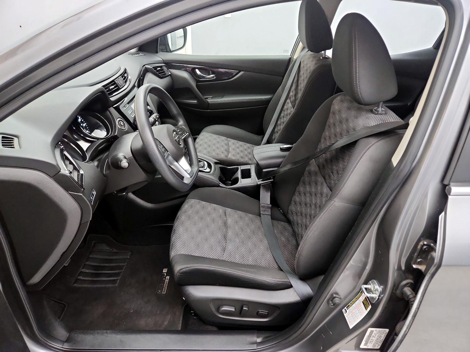 Power Seat(s) & Side Airbags