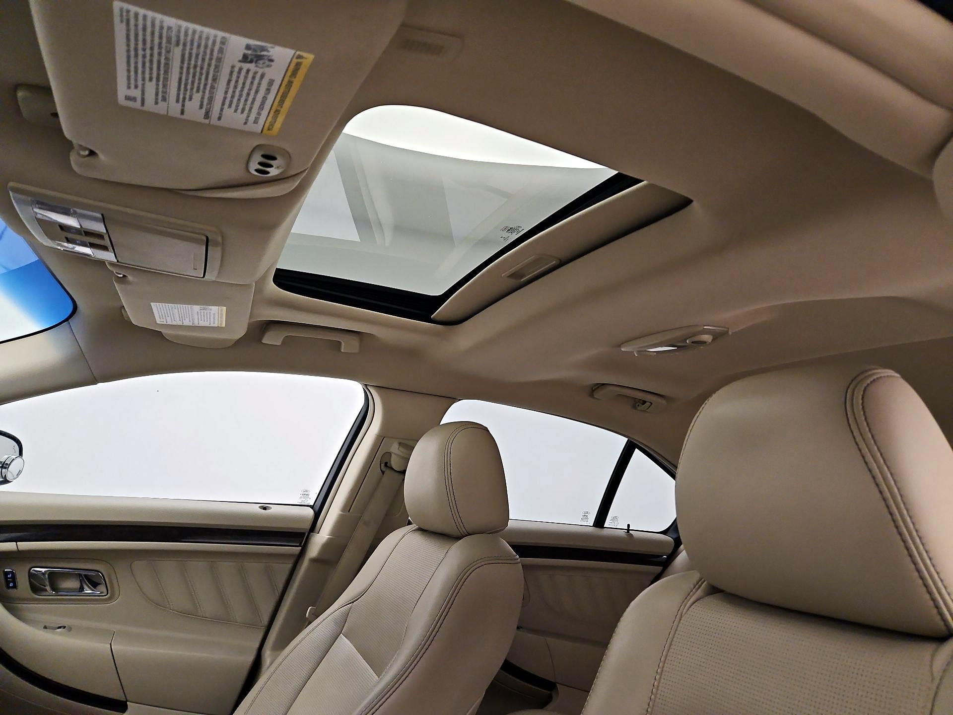 Thumbnail: 2015 Ford Taurus - 19