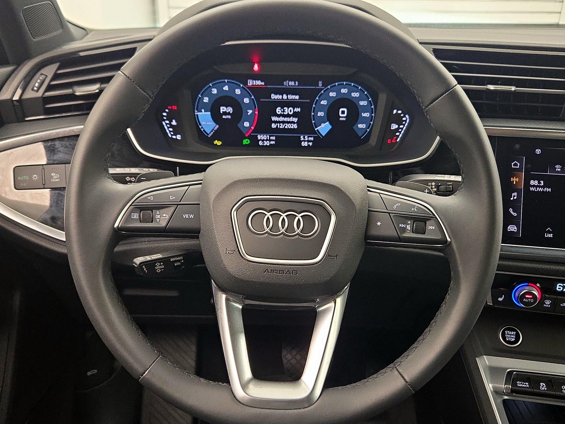 Thumbnail: 2025 Audi Q3 - 10