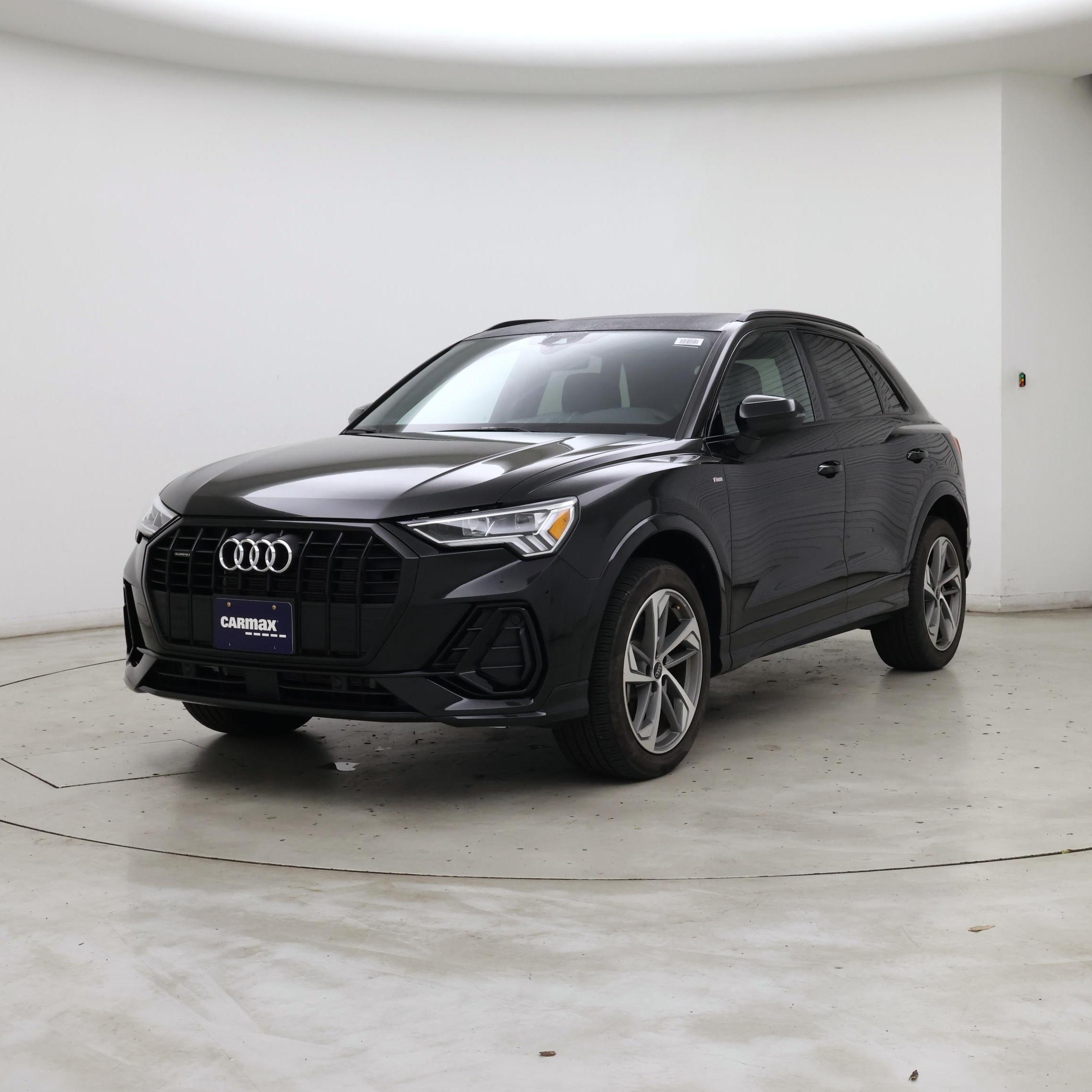 Thumbnail: 2025 Audi Q3 - 4