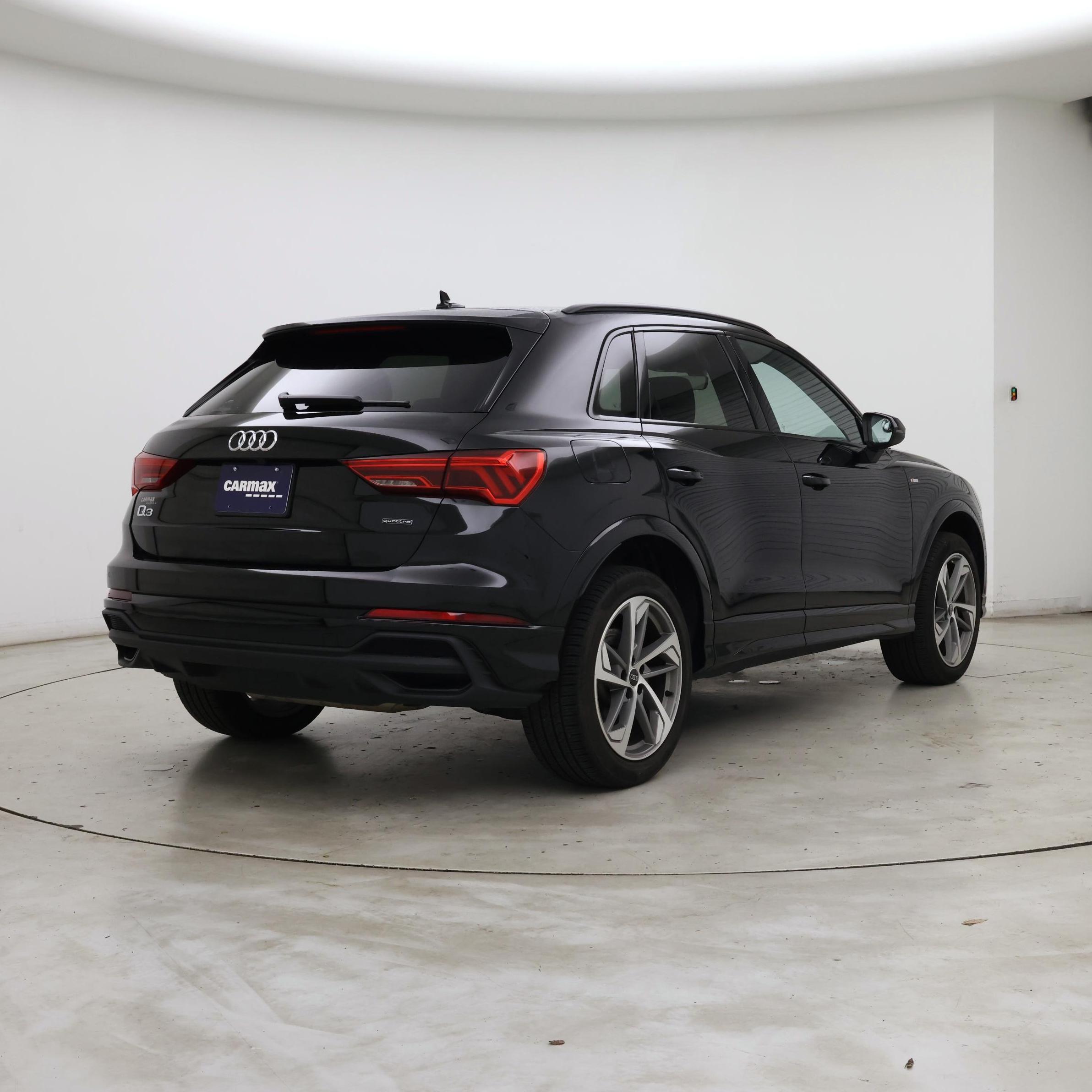 Thumbnail: 2025 Audi Q3 - 8