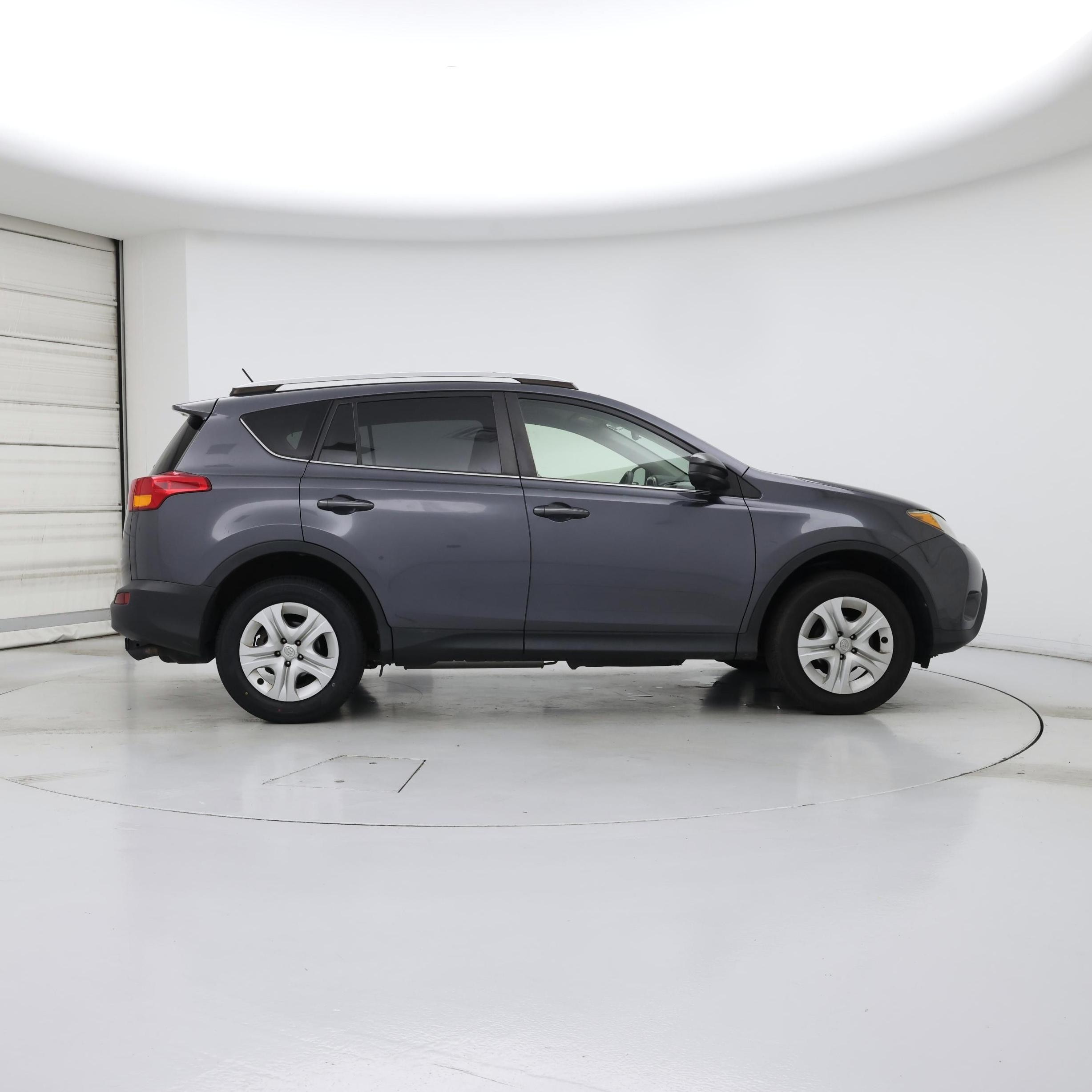 Thumbnail: 2015 Toyota RAV4 - 7