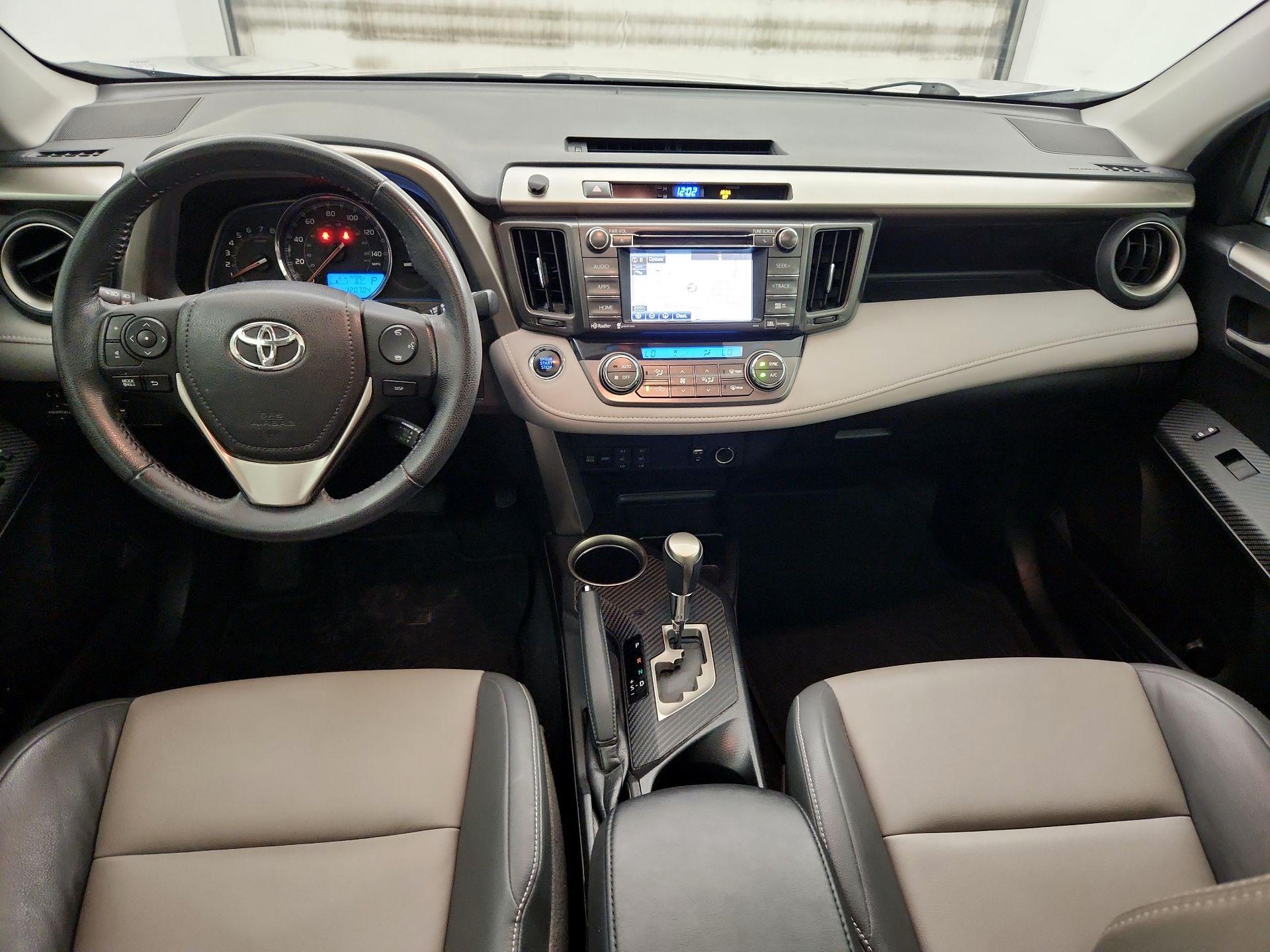 Thumbnail: 2015 Toyota RAV4 - 9