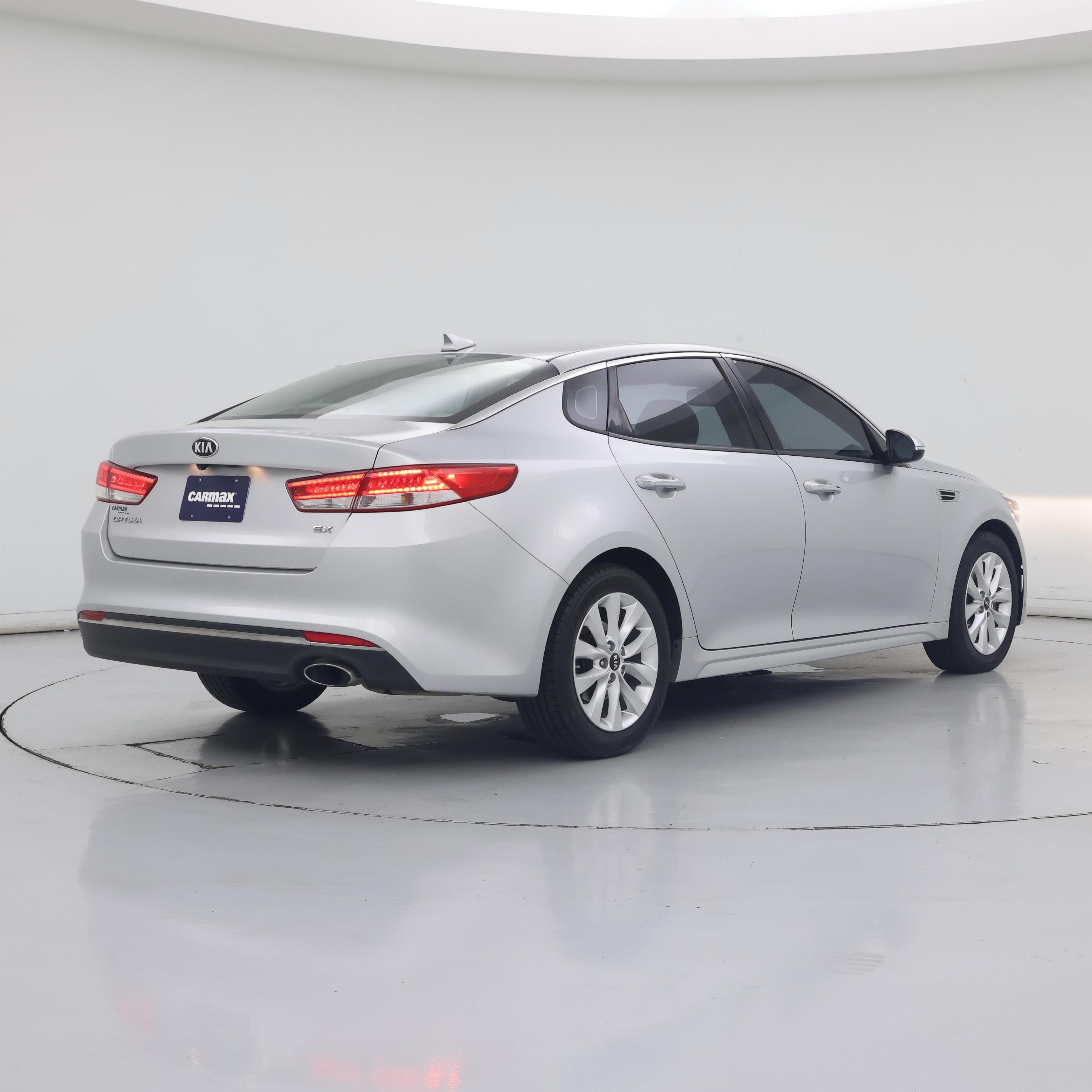 Thumbnail: 2016 Kia Optima - 8