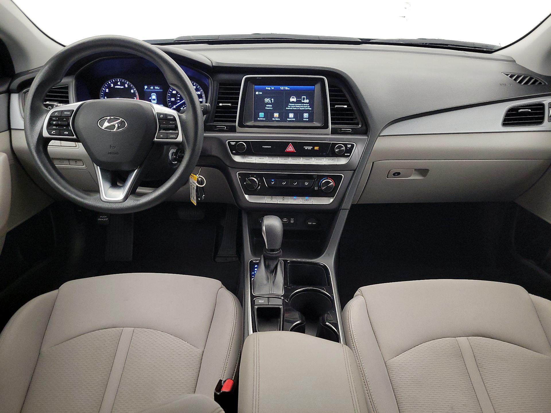 Thumbnail: 2019 Hyundai Sonata - 9