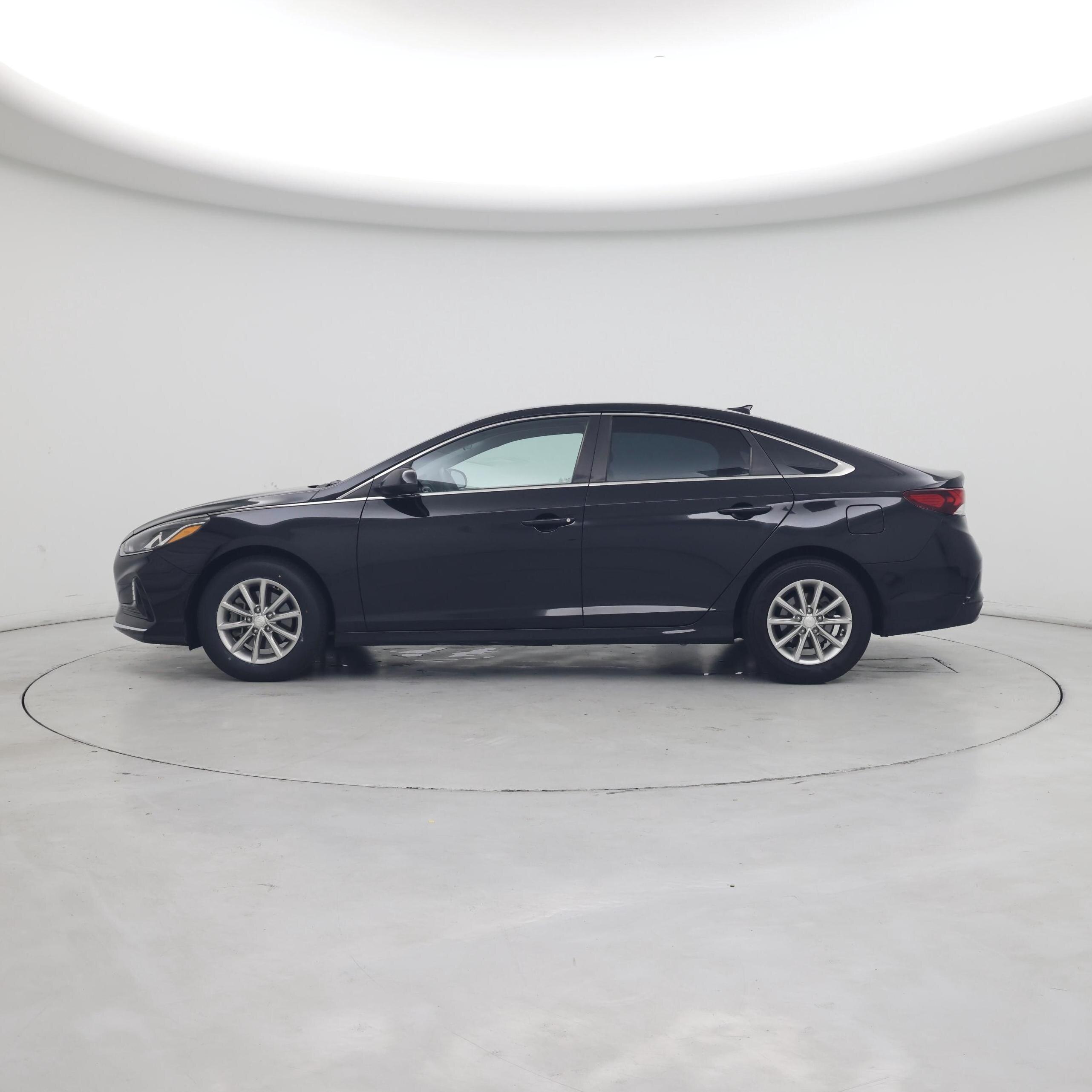 Thumbnail: 2019 Hyundai Sonata - 3