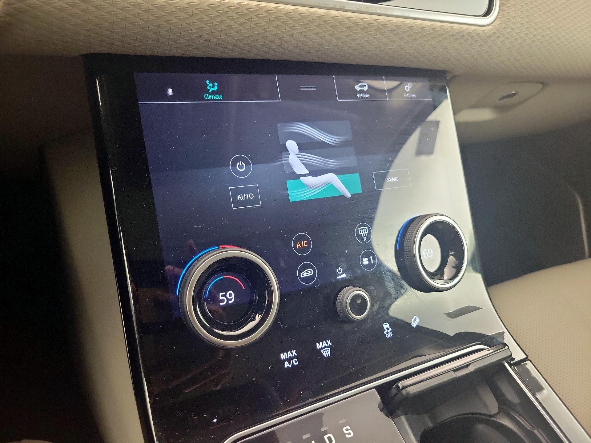 Thumbnail: 2019 Land Rover Range Rover Velar - 17