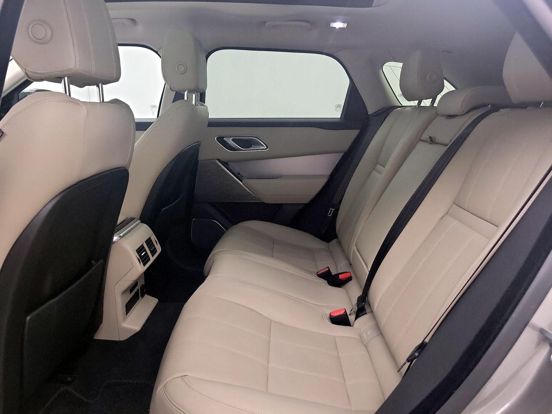 Thumbnail: 2019 Land Rover Range Rover Velar - 20