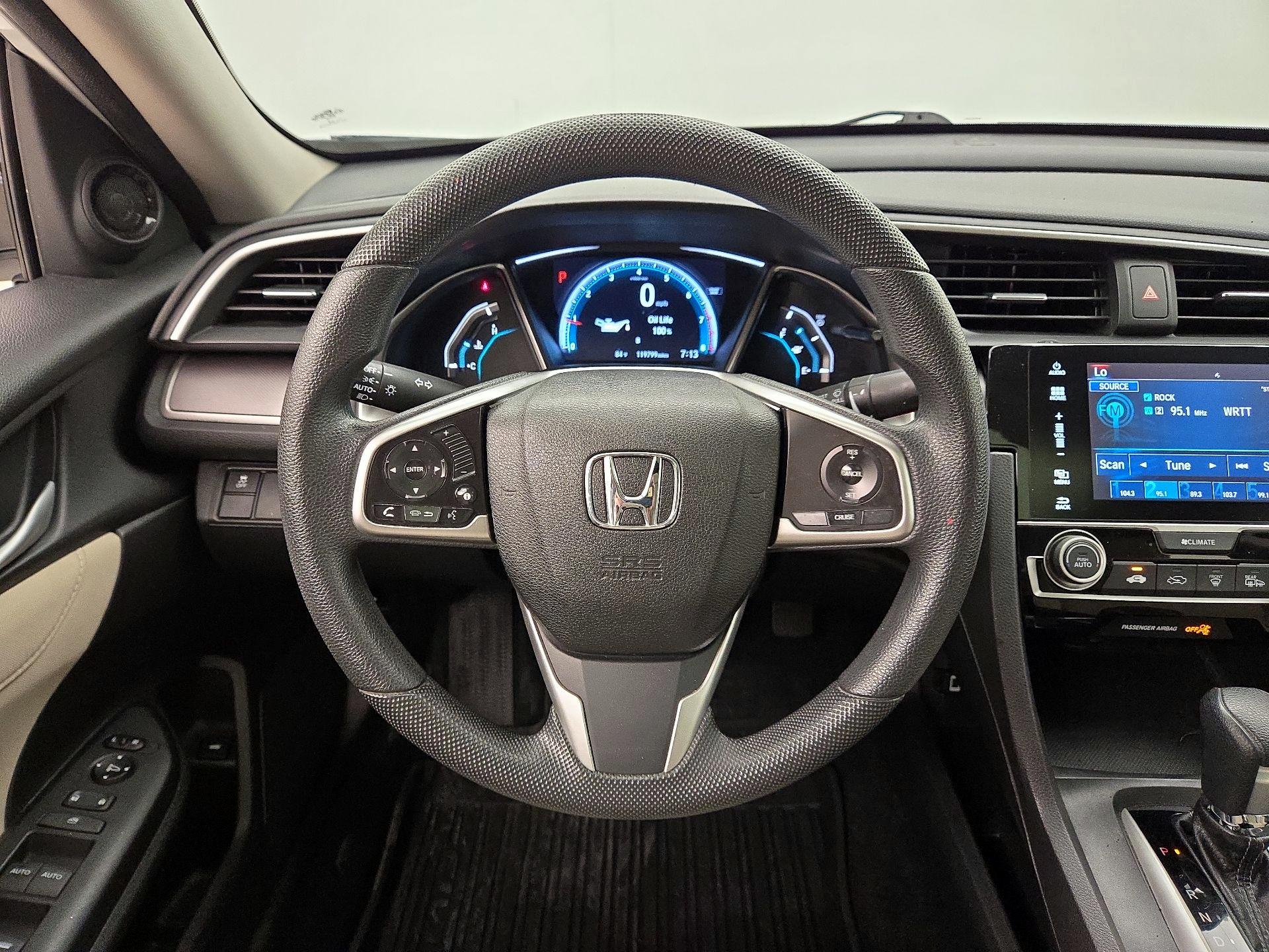 Thumbnail: 2016 Honda Civic - 10