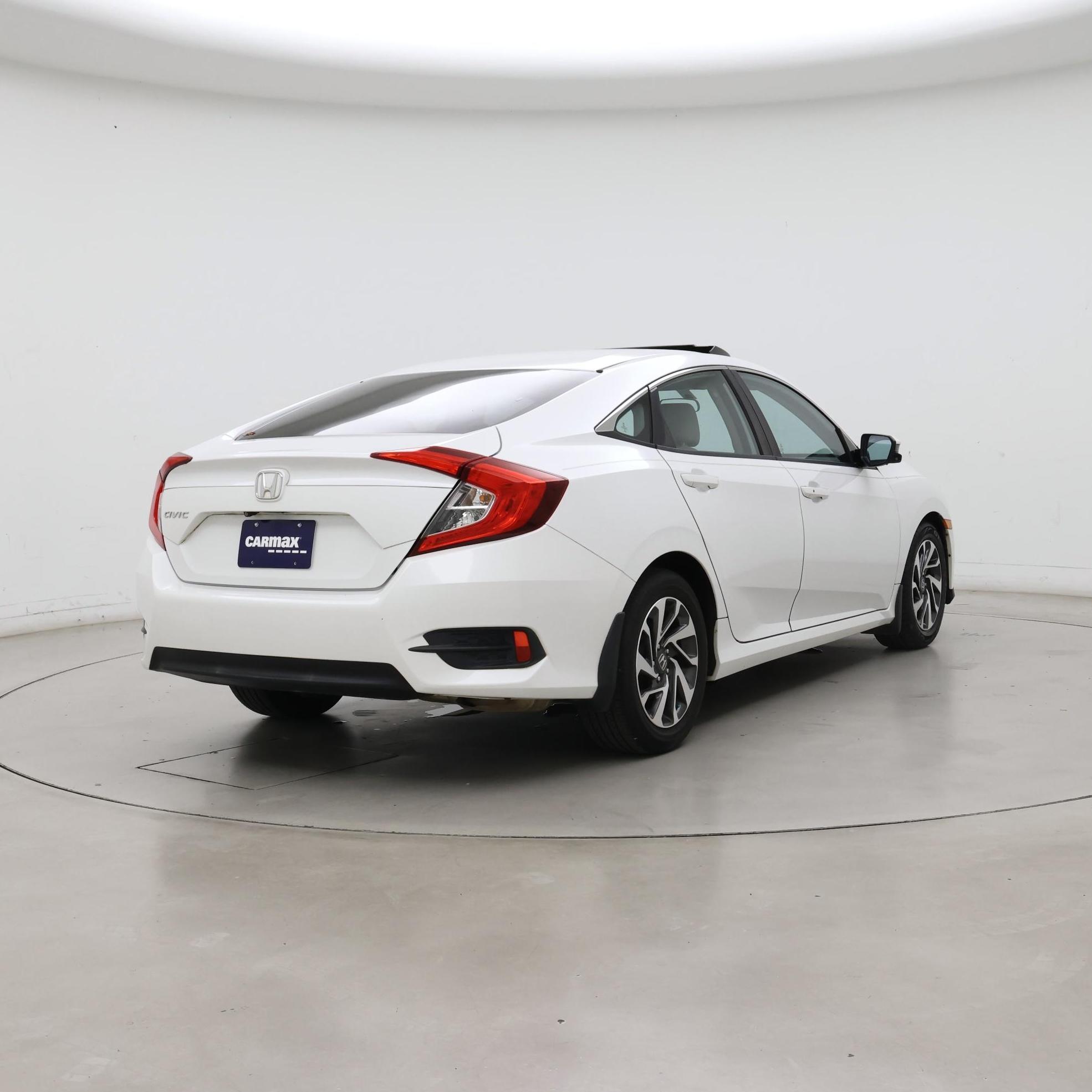 Thumbnail: 2016 Honda Civic - 8