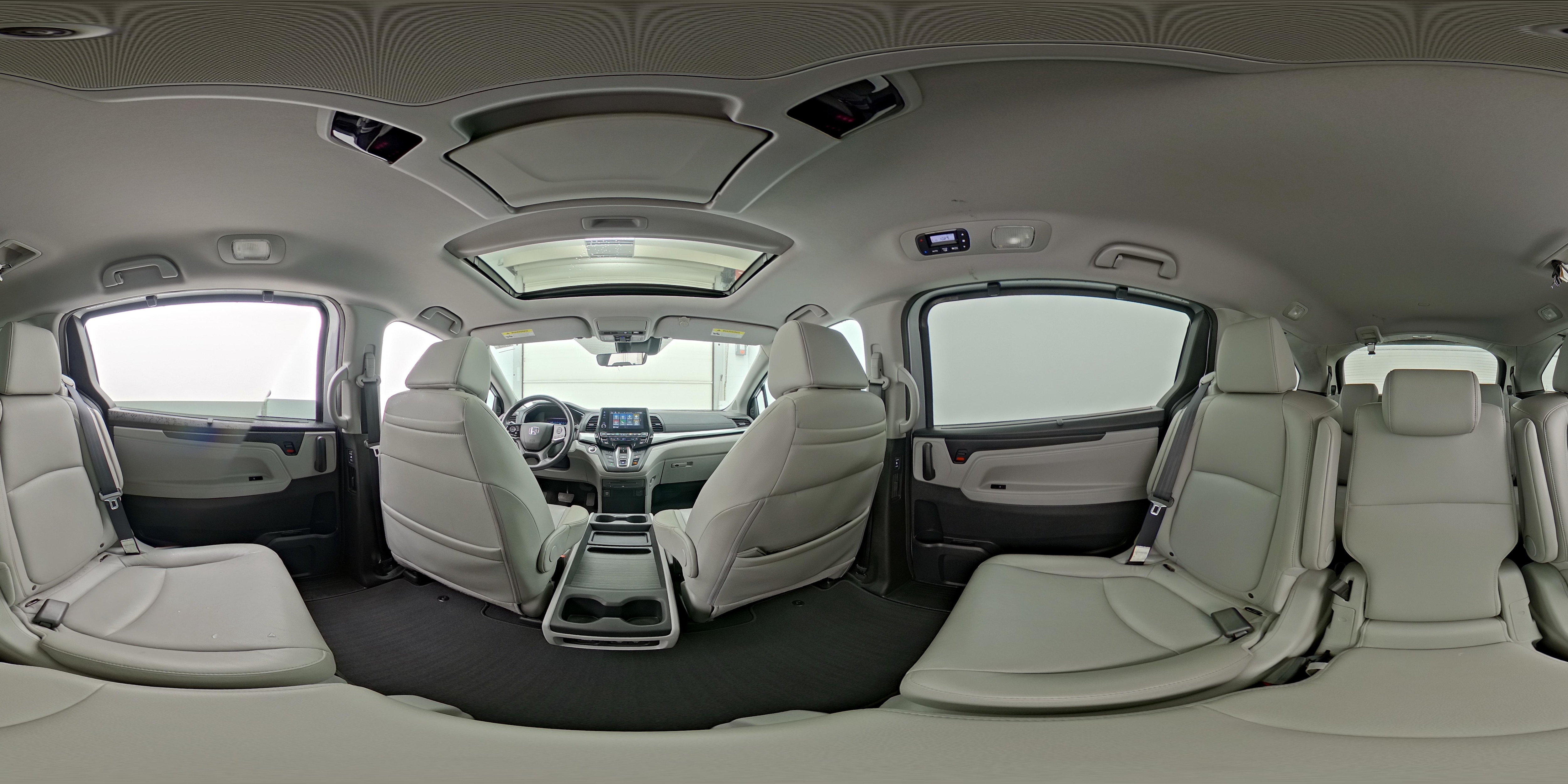 2018 Honda Odyssey Touring - Photo 29