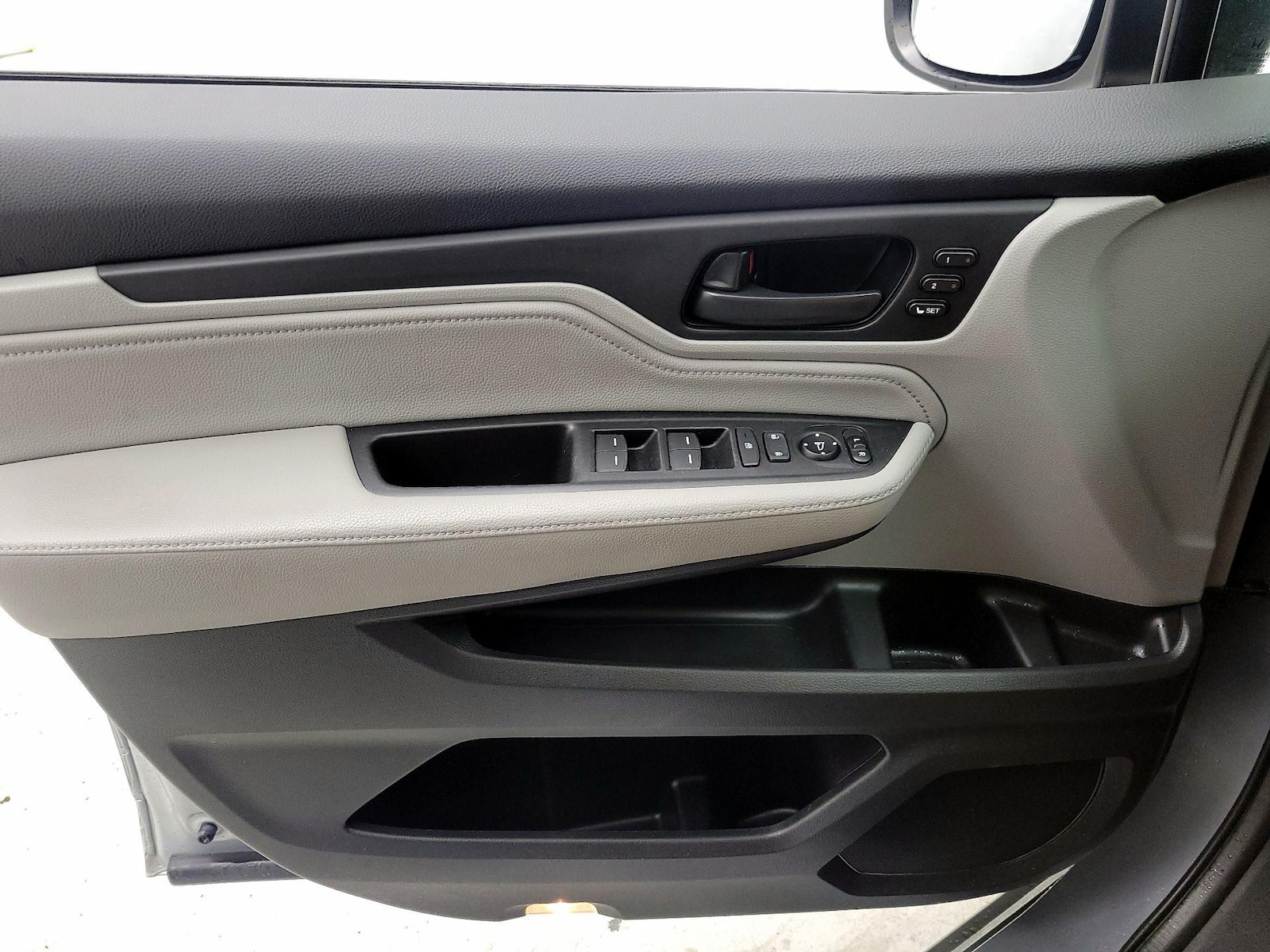 2018 Honda Odyssey Touring - Photo 13