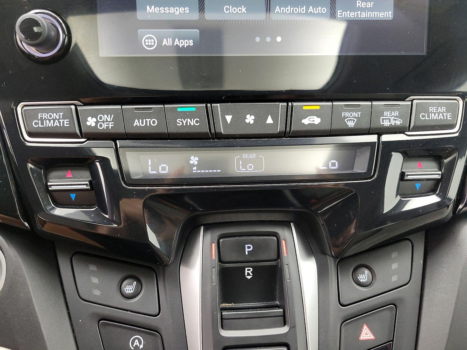2018 Honda Odyssey Touring - Photo 18