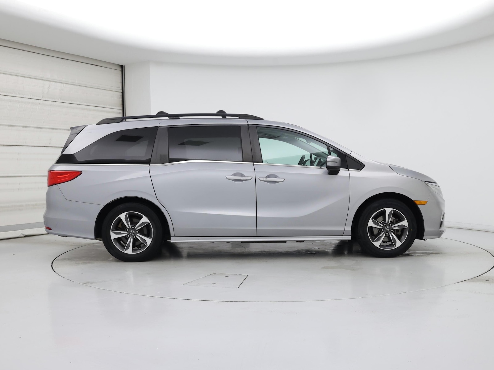 2018 Honda Odyssey Touring - Photo 8