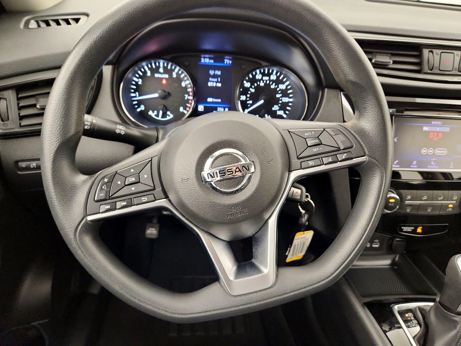 2018 Nissan Rogue S - Photo 11